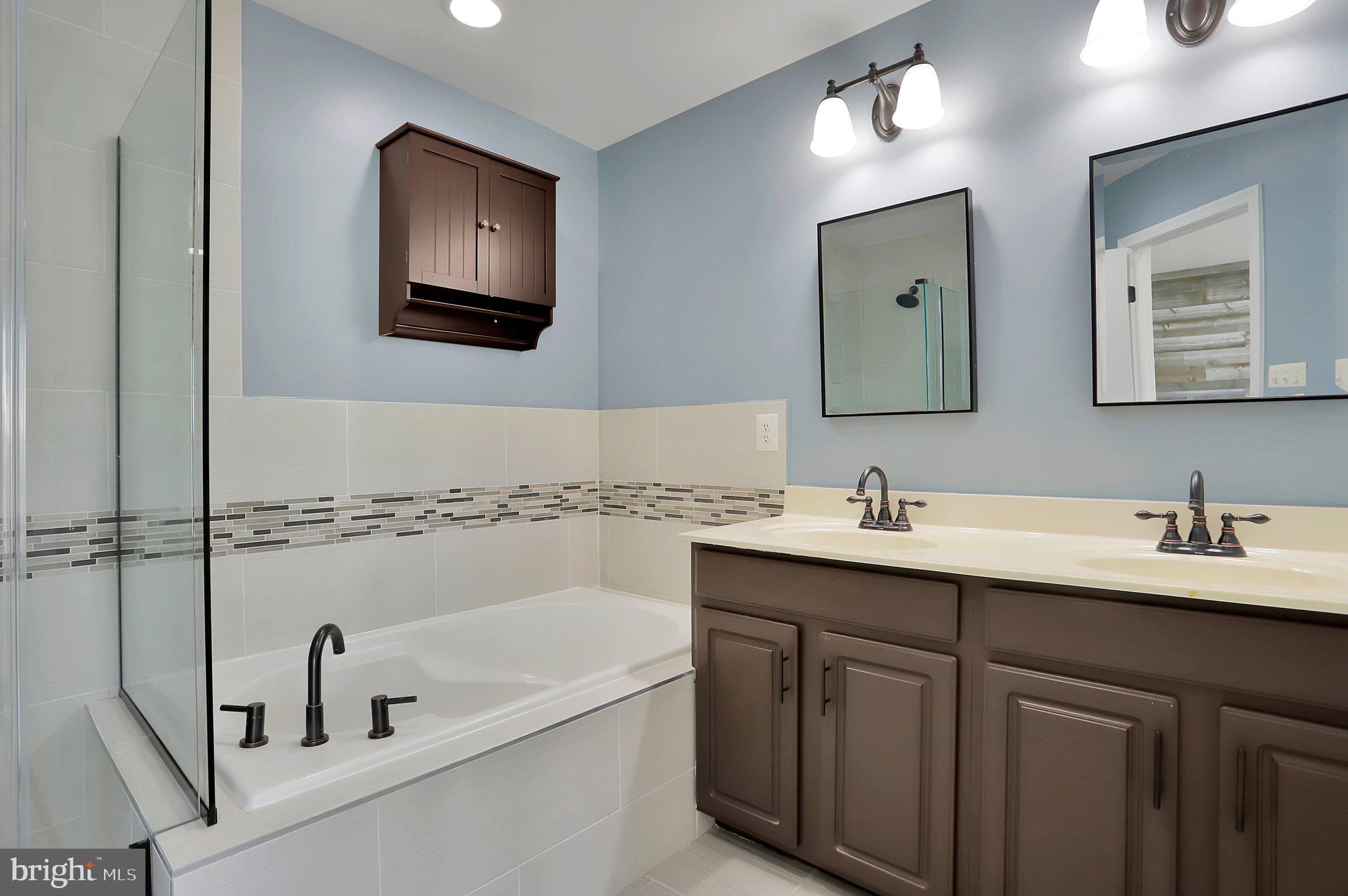 HUNTFIELD - Residential