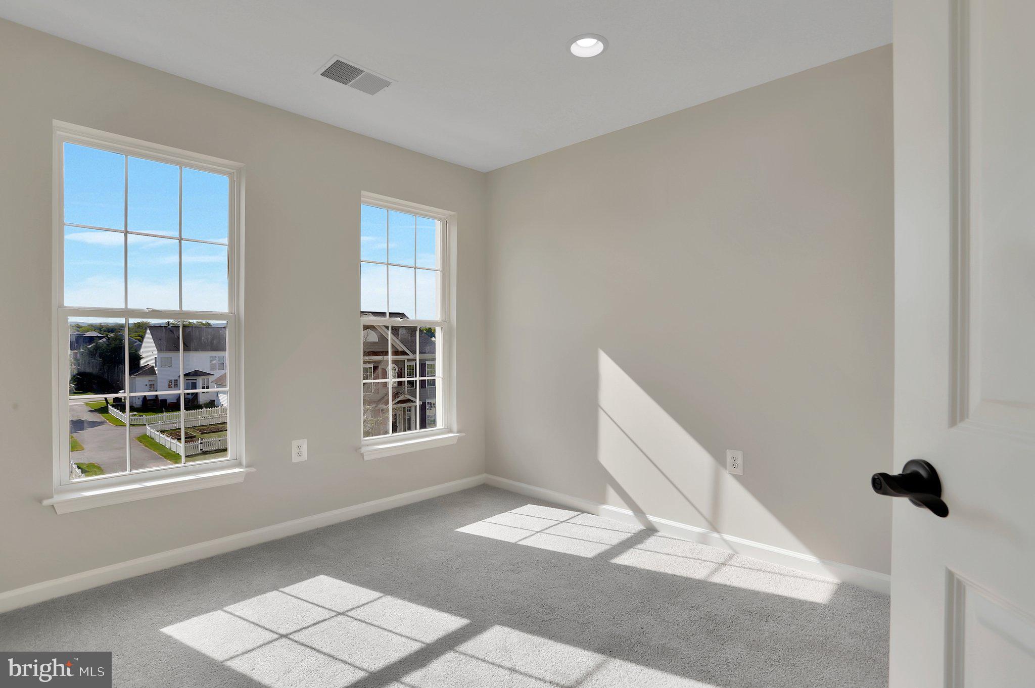 HUNTFIELD - Residential