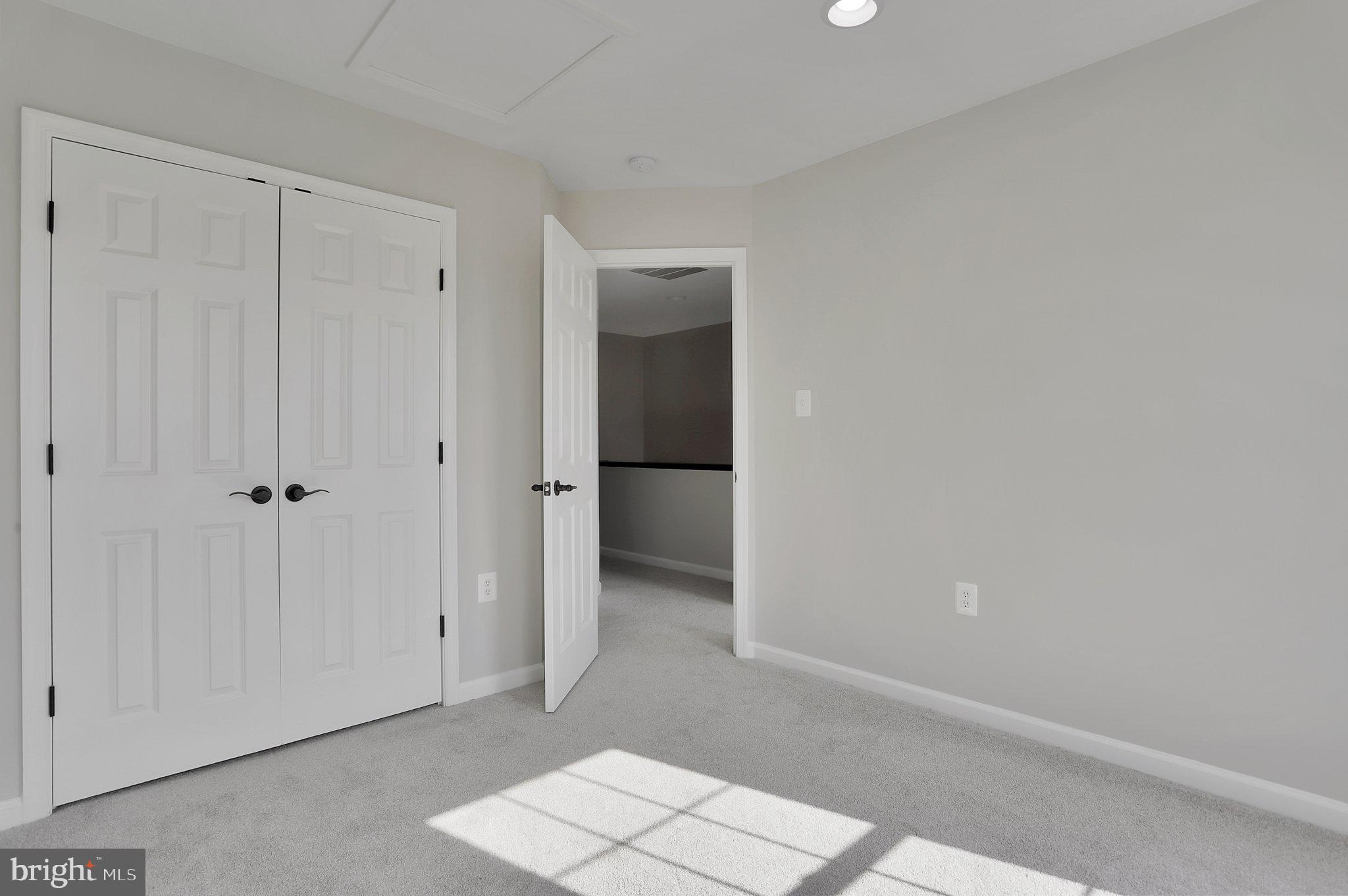 HUNTFIELD - Residential