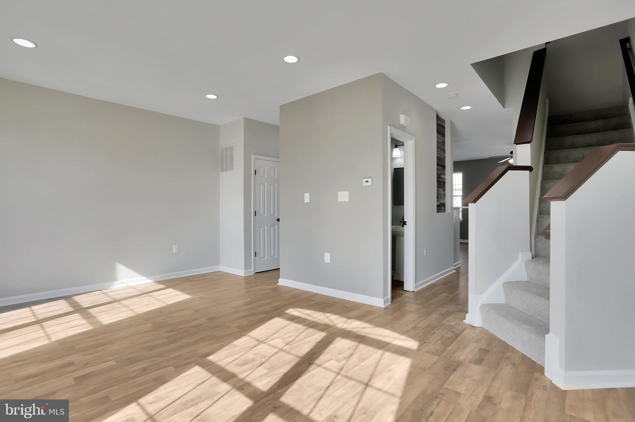 HUNTFIELD - Residential