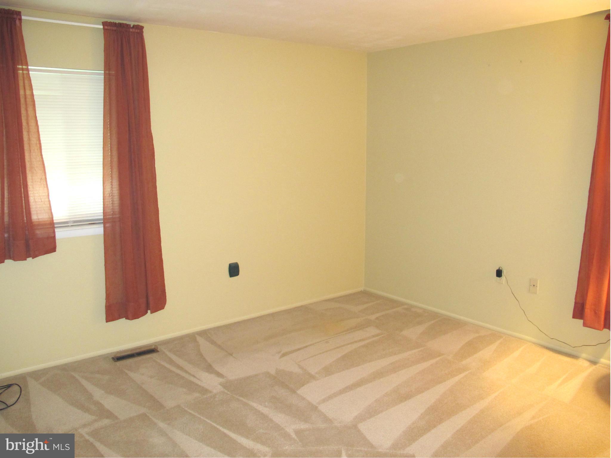 VALLEYWOOD - Residential