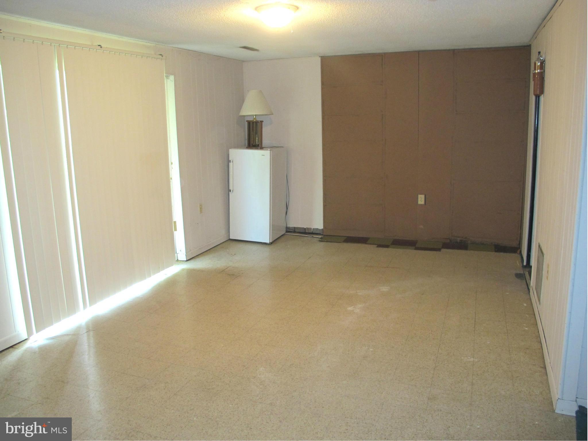 VALLEYWOOD - Residential