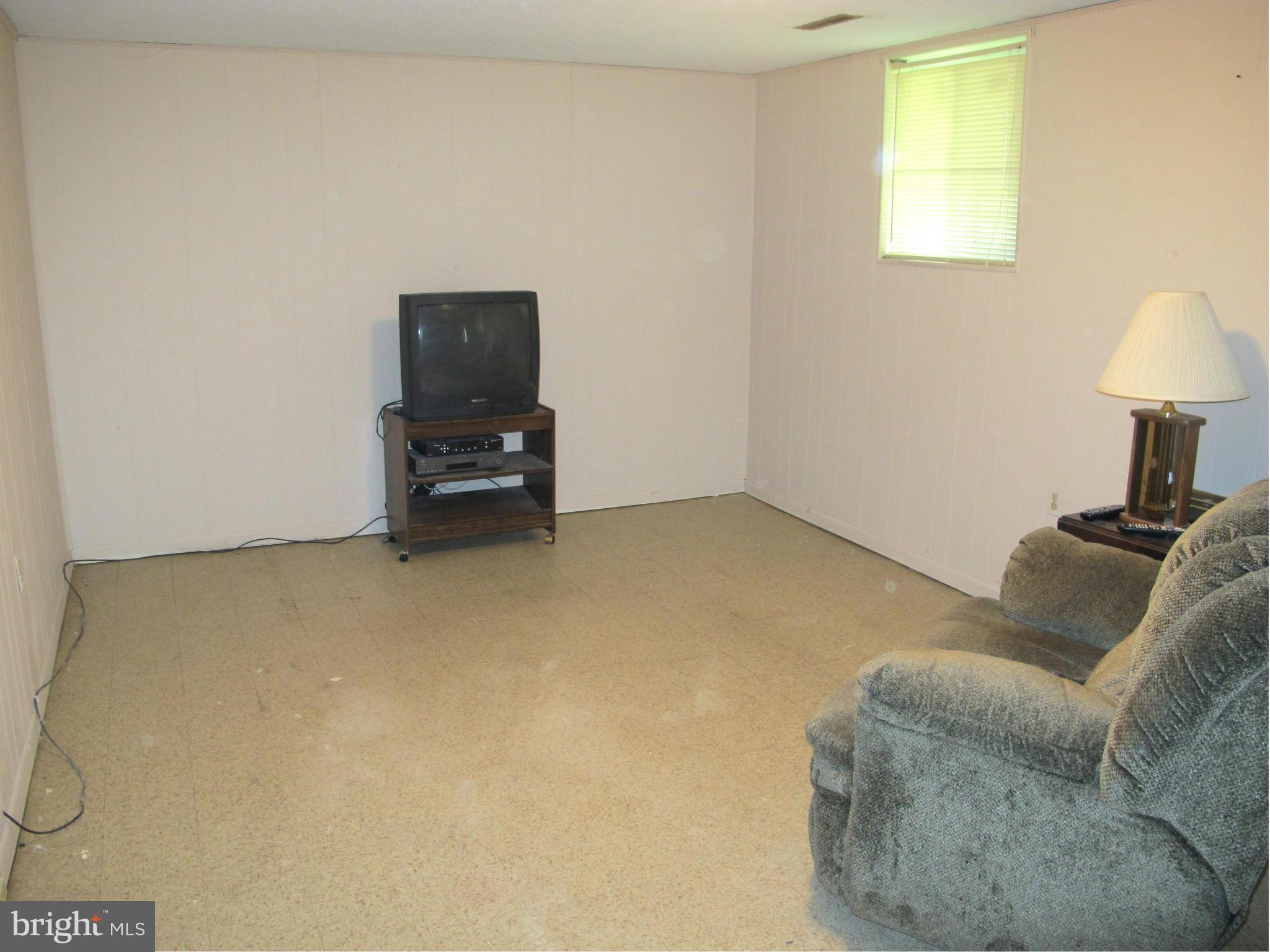 VALLEYWOOD - Residential