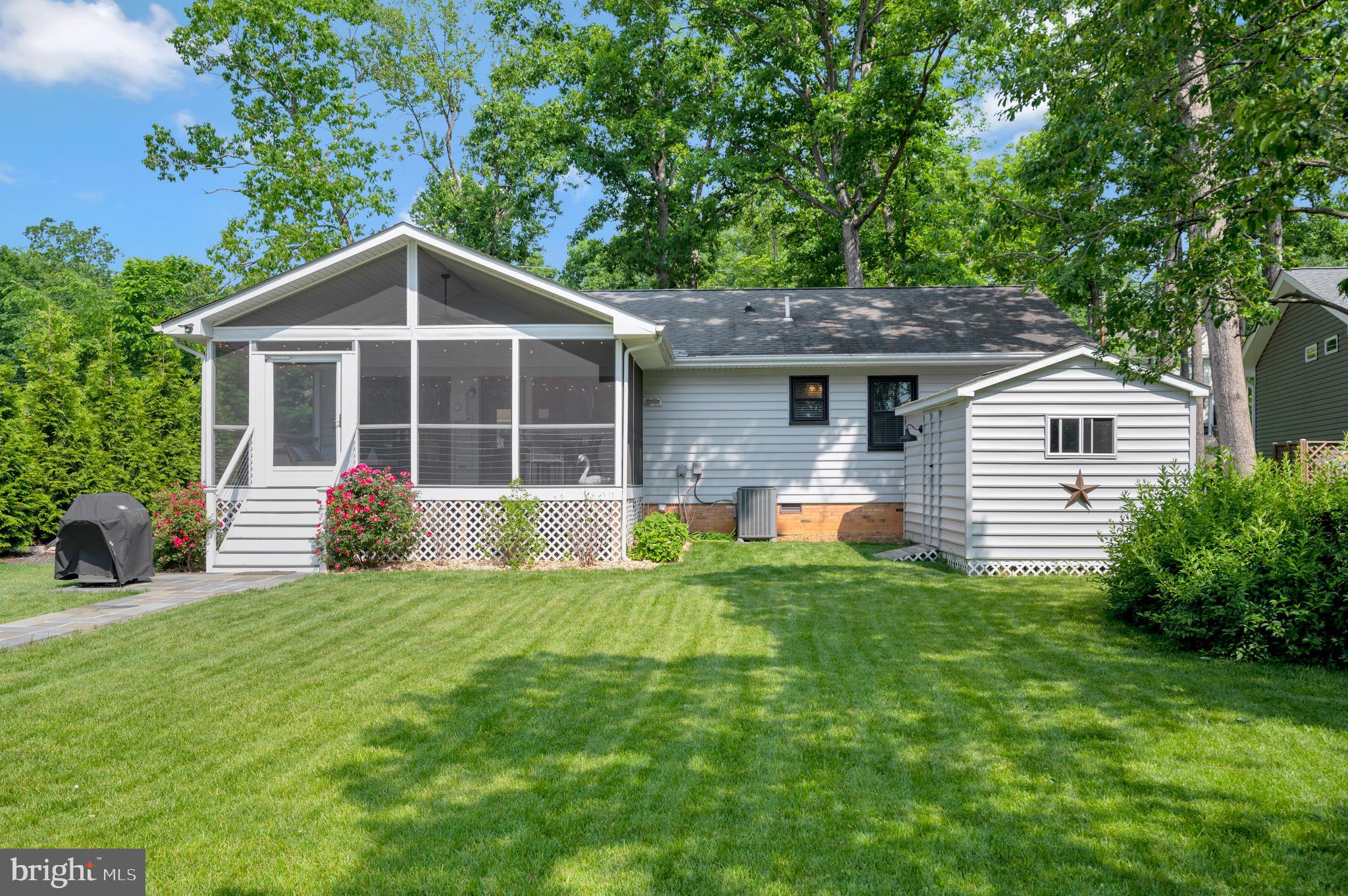 LAKE OF THE WOODS - Residential