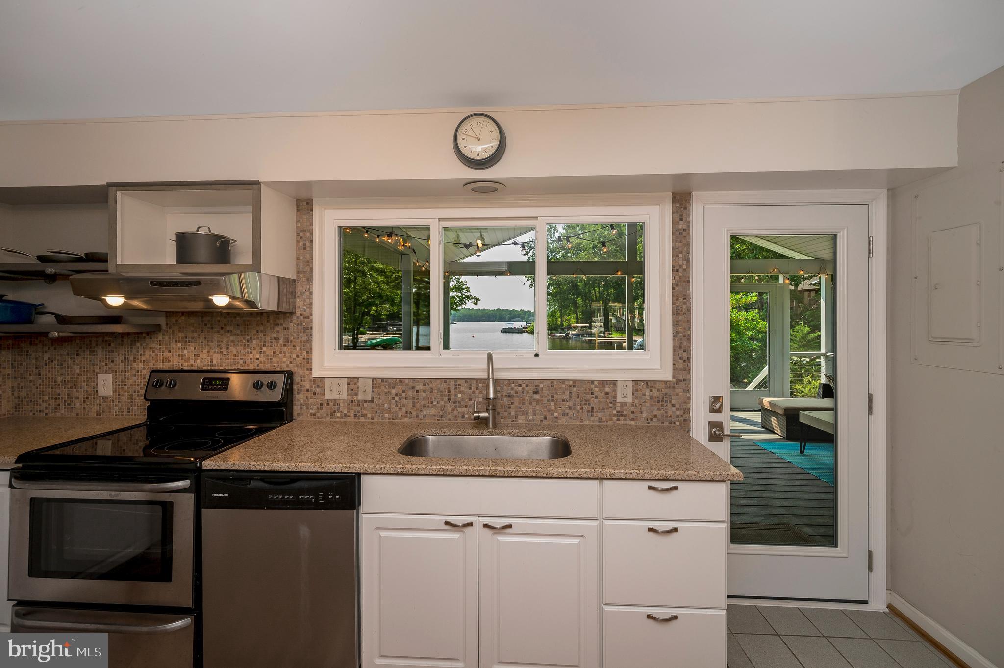 LAKE OF THE WOODS - Residential