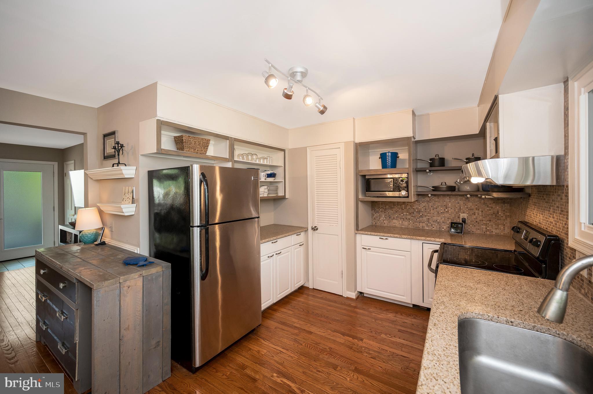 LAKE OF THE WOODS - Residential