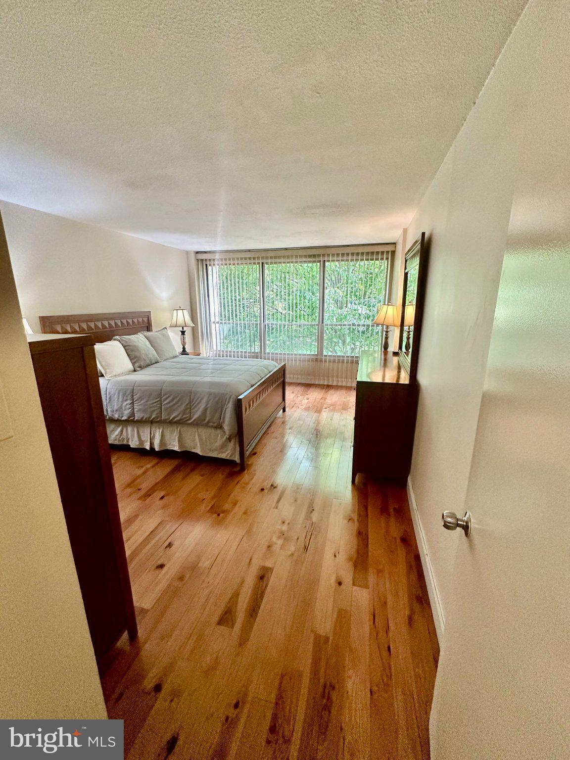 GREEN HILL - Residential