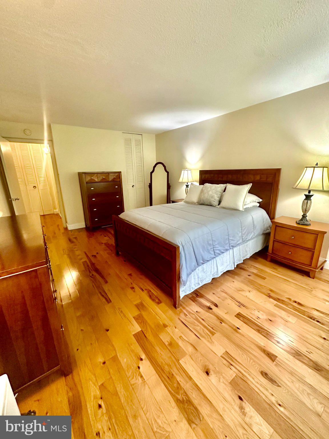 GREEN HILL - Residential