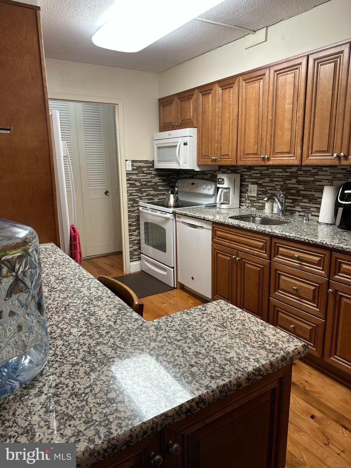 GREEN HILL - Residential