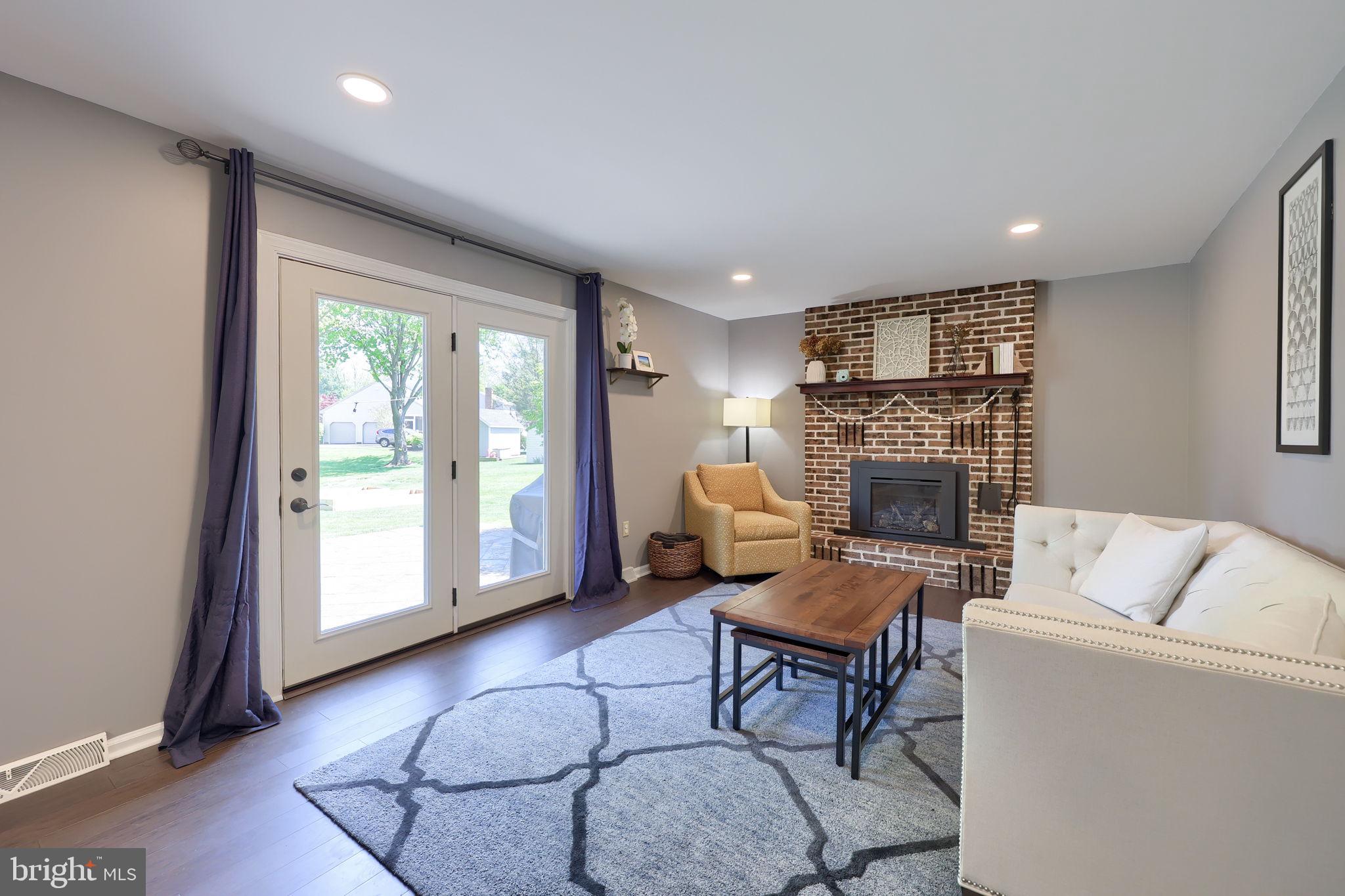 SILVER HEIGHTS - Residential