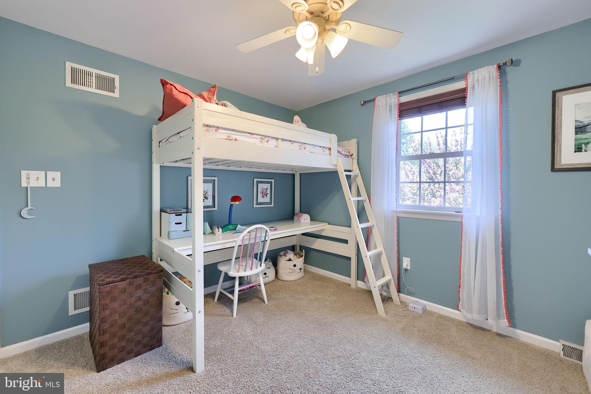 SILVER HEIGHTS - Residential