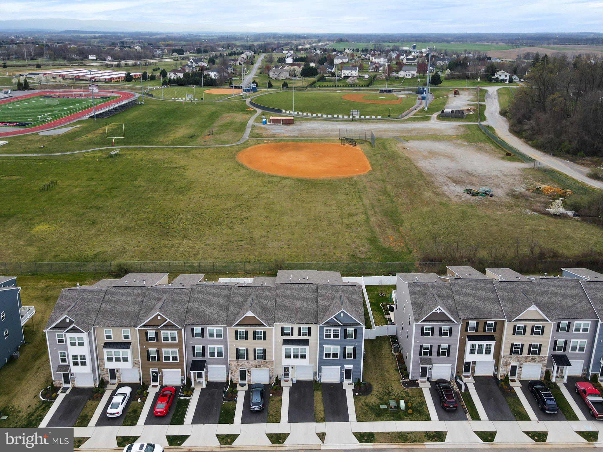 HUNTFIELD - Residential