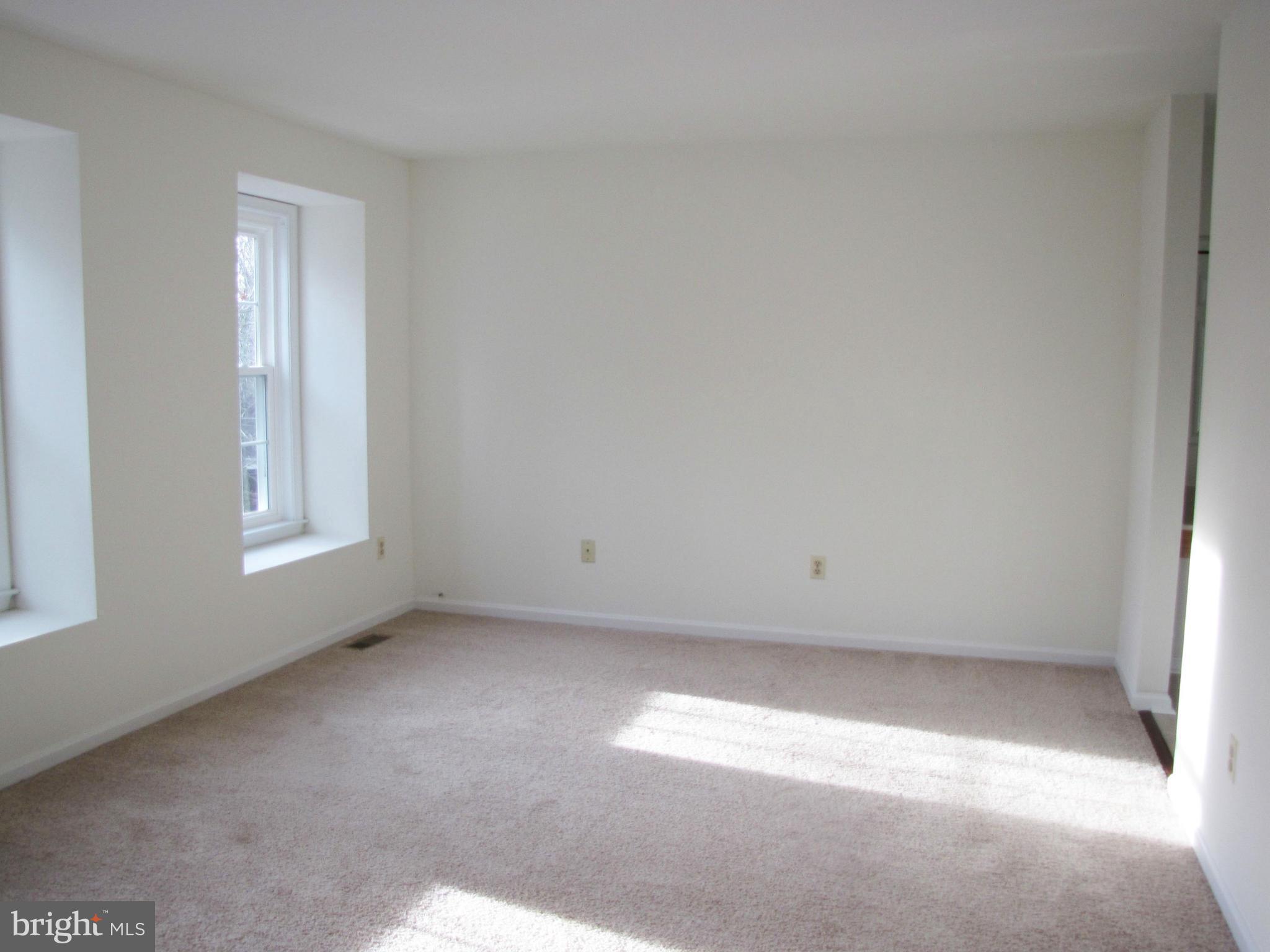 KINGS CONTRIVANCE - Residential