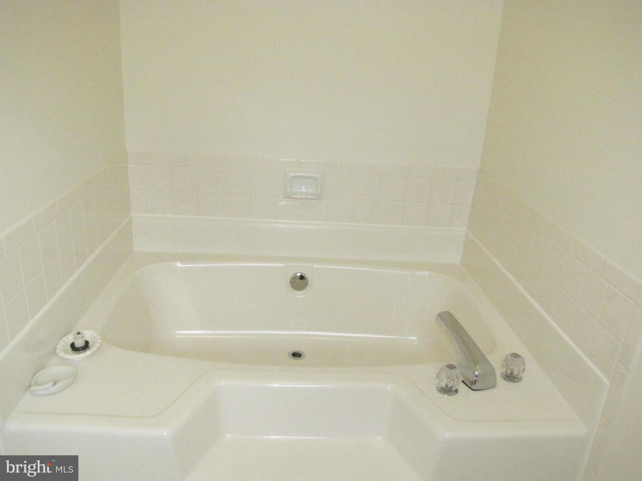 KINGS CONTRIVANCE - Residential