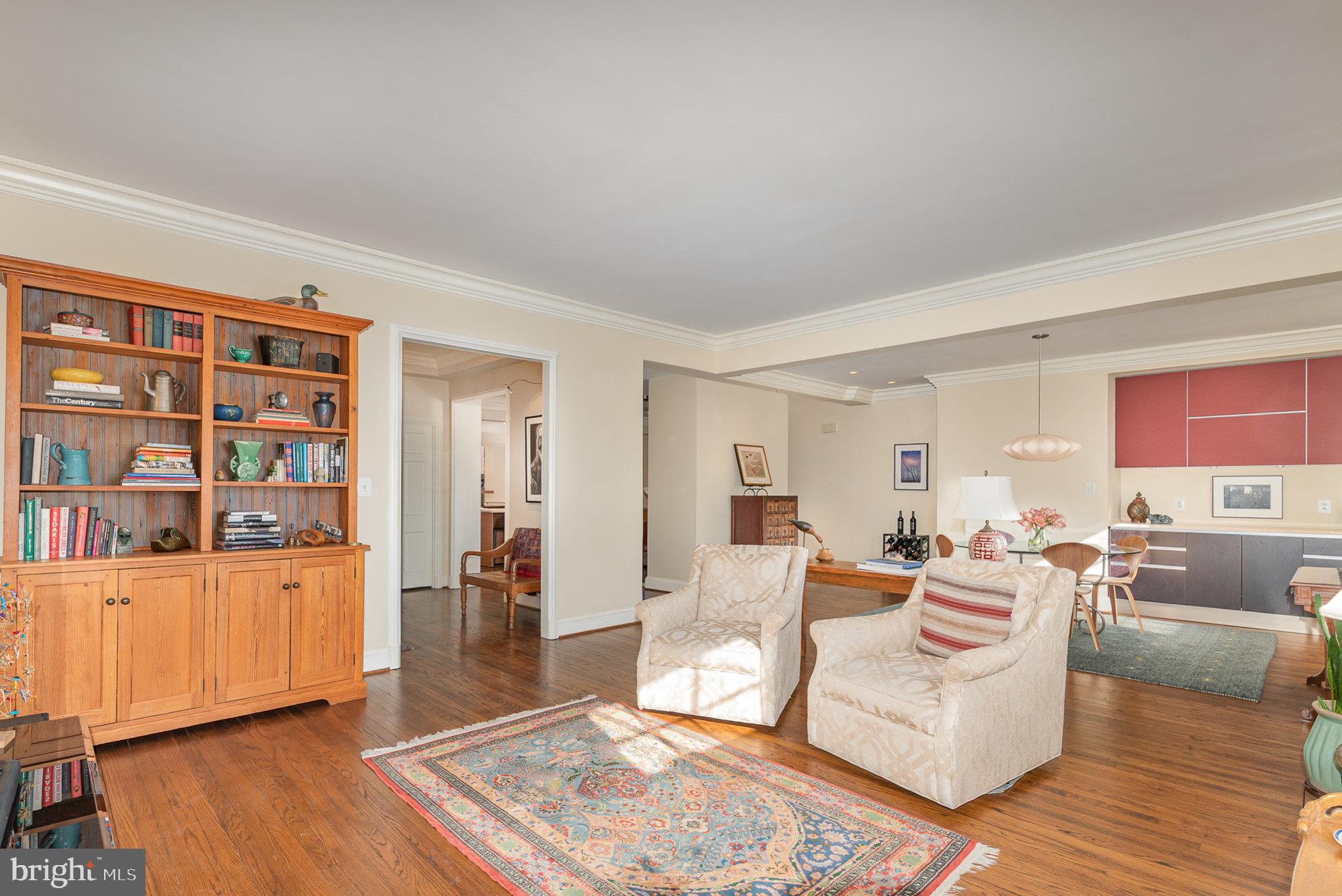 ROLAND PARK - Residential