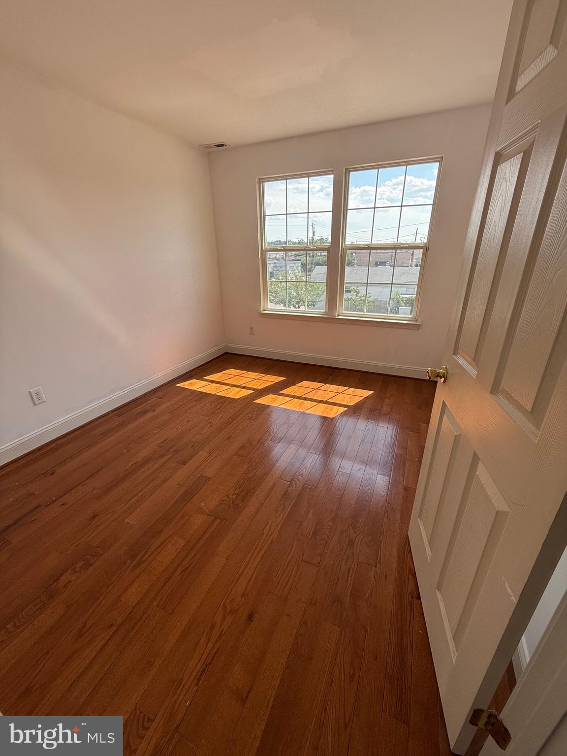 ROSEDALE GATE - Residential