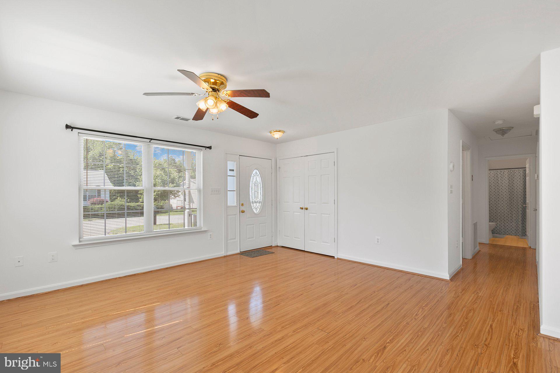 YARDLEY HILLS - Residential