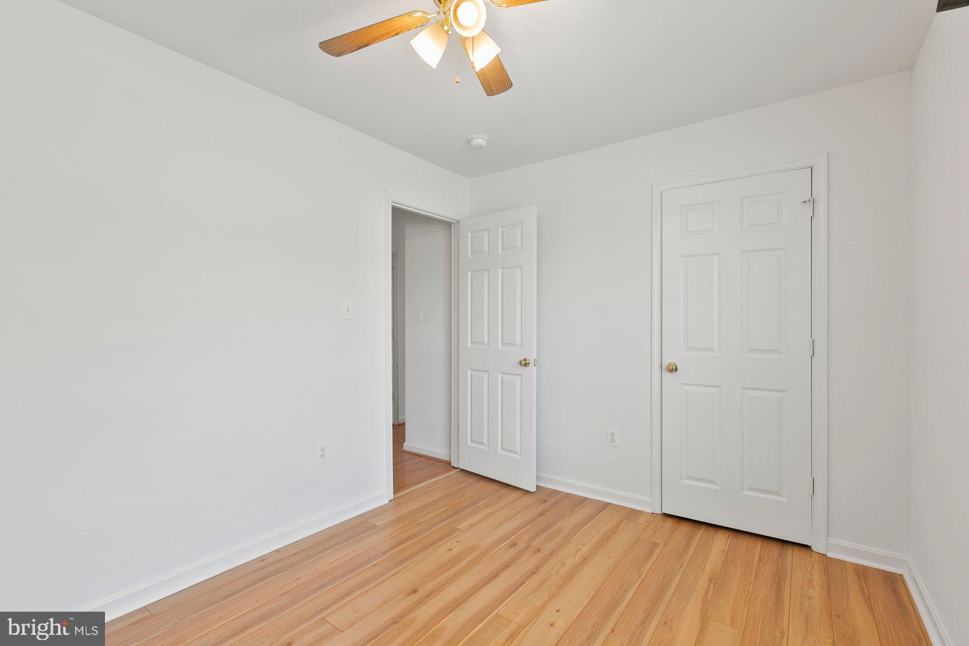 YARDLEY HILLS - Residential