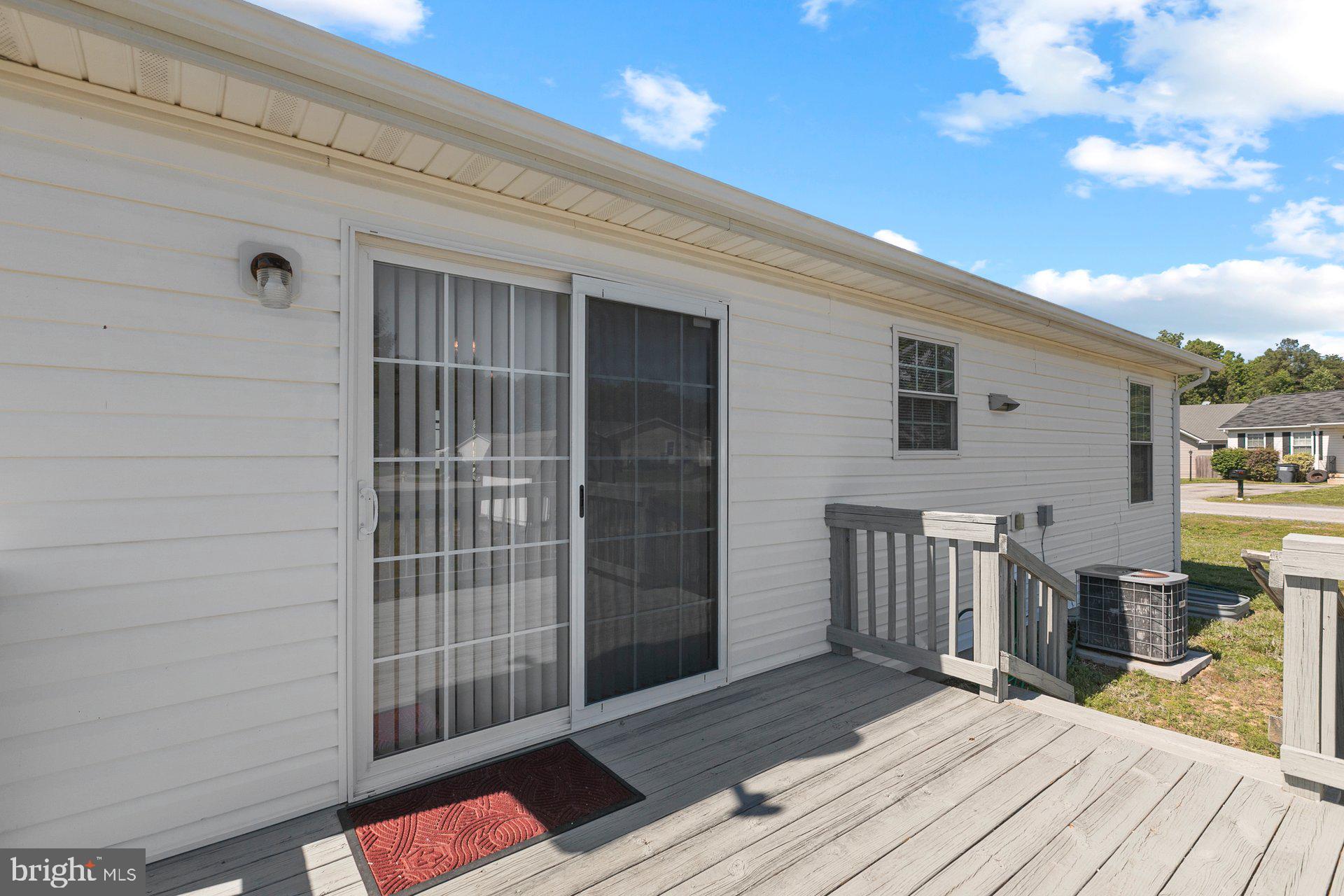 YARDLEY HILLS - Residential