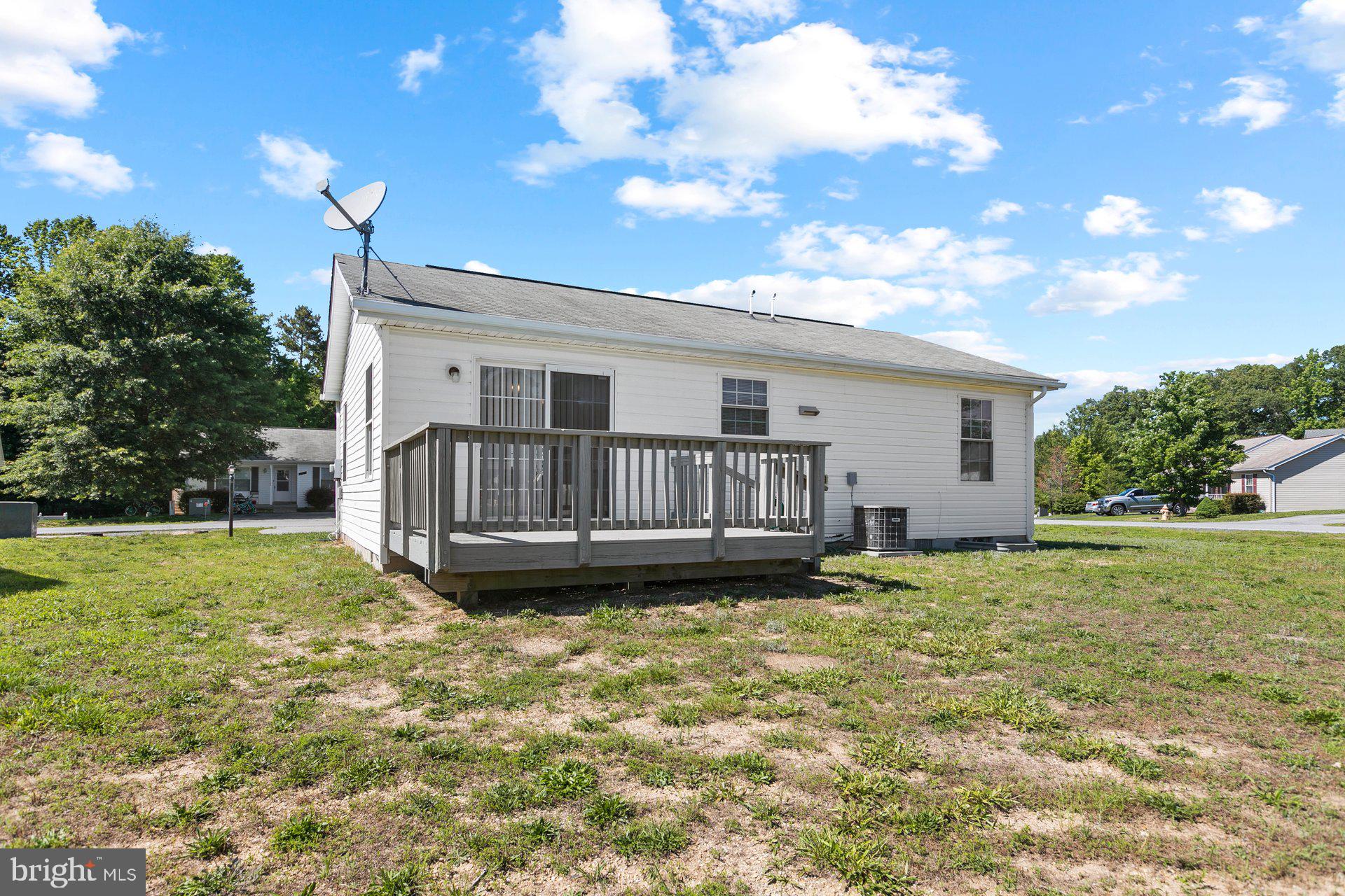 YARDLEY HILLS - Residential