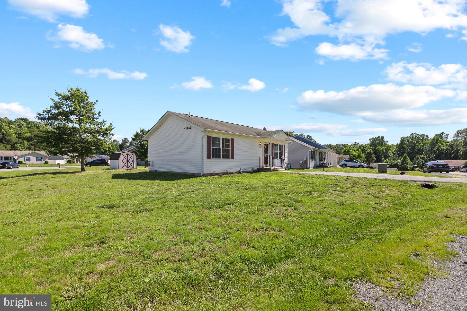 YARDLEY HILLS - Residential