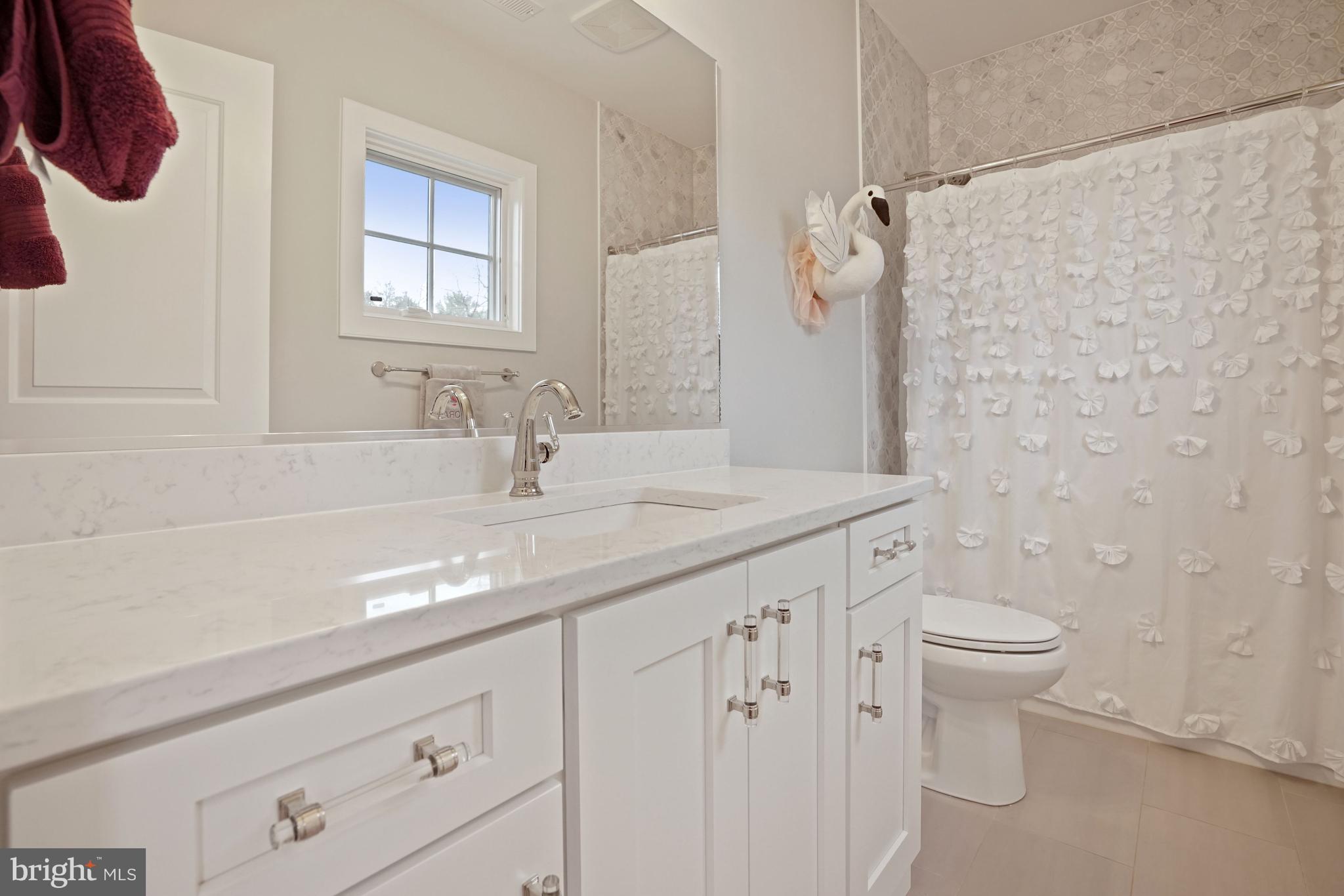 WAVERLY HILLS - Residential