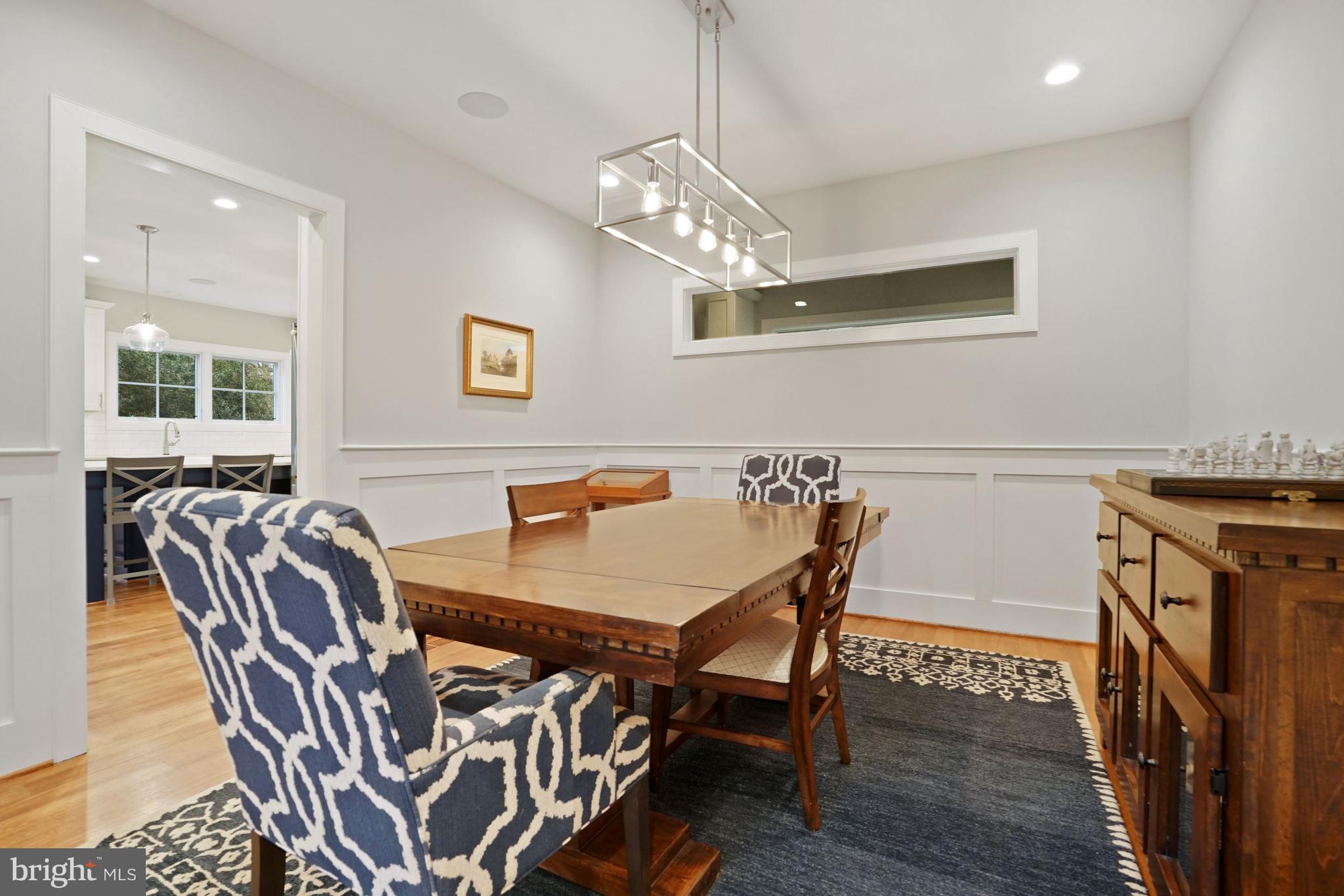 WAVERLY HILLS - Residential