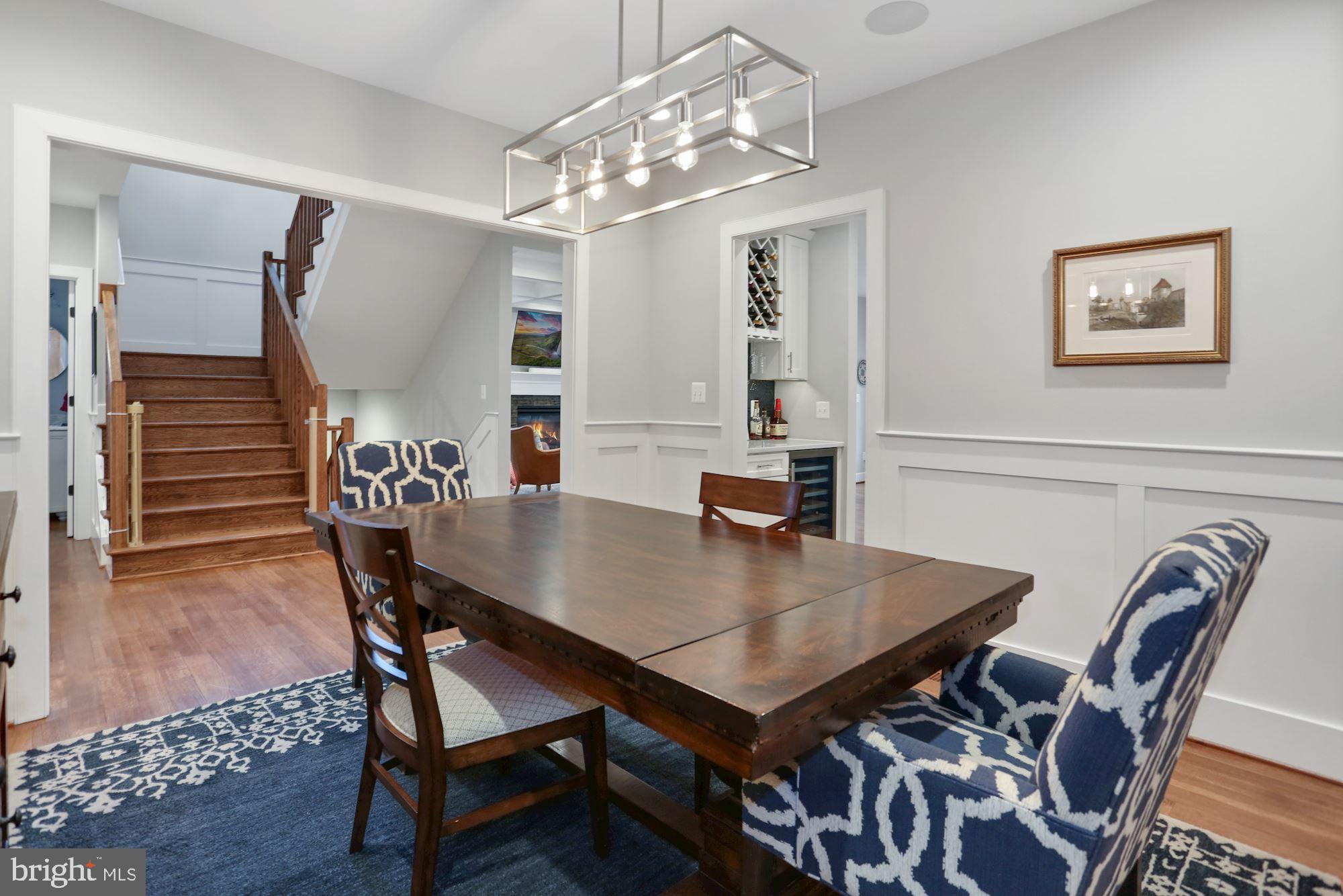 WAVERLY HILLS - Residential