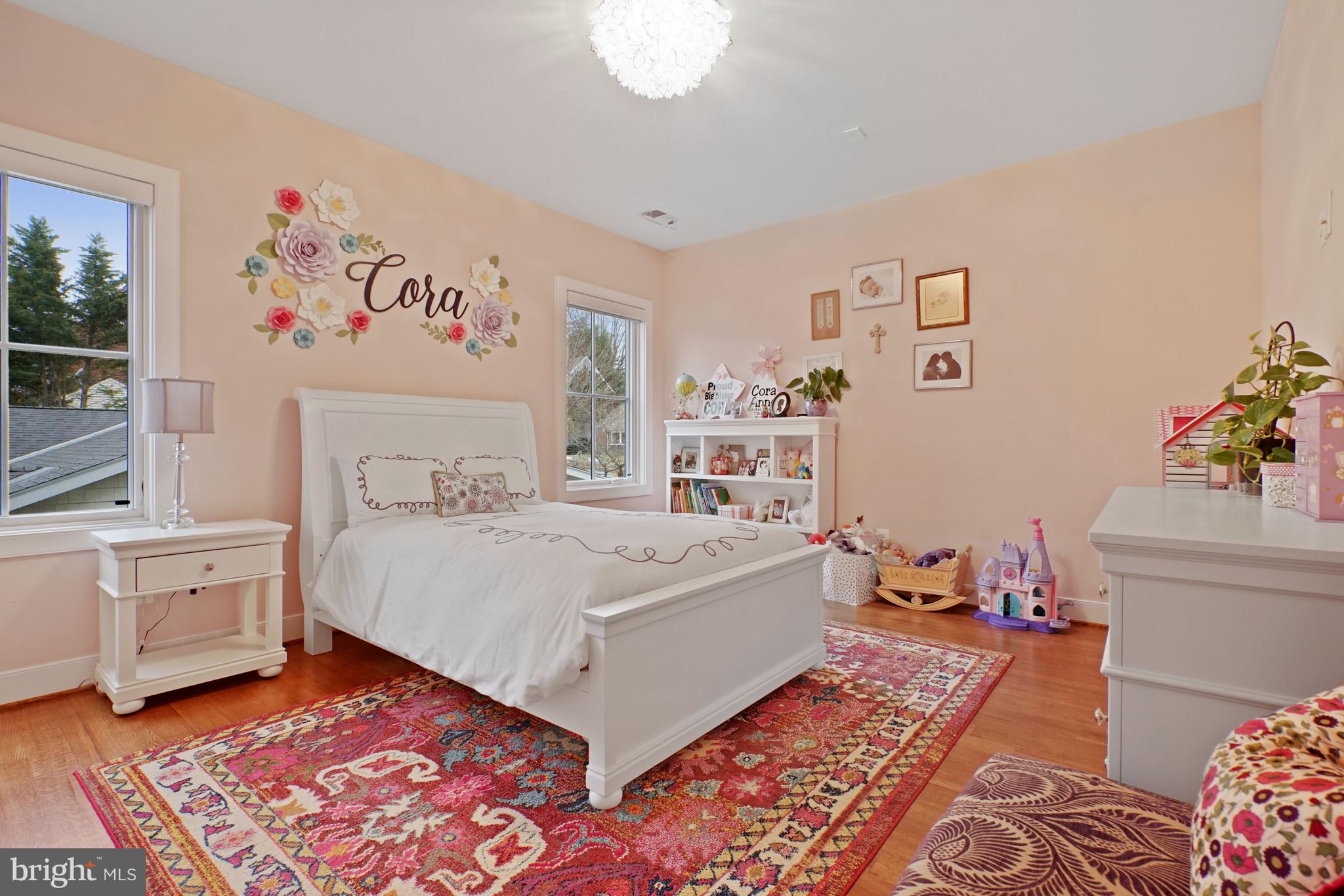 WAVERLY HILLS - Residential