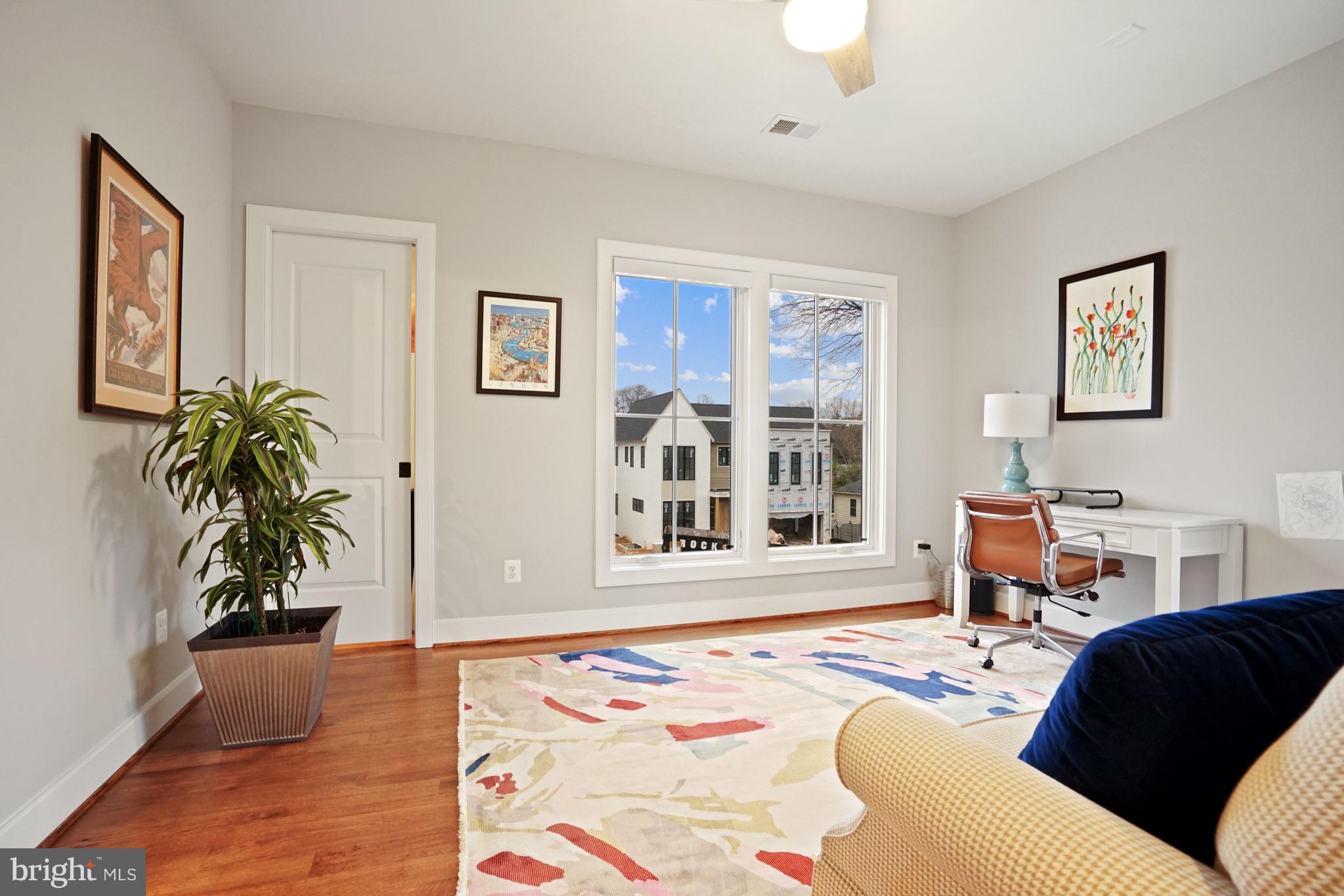 WAVERLY HILLS - Residential