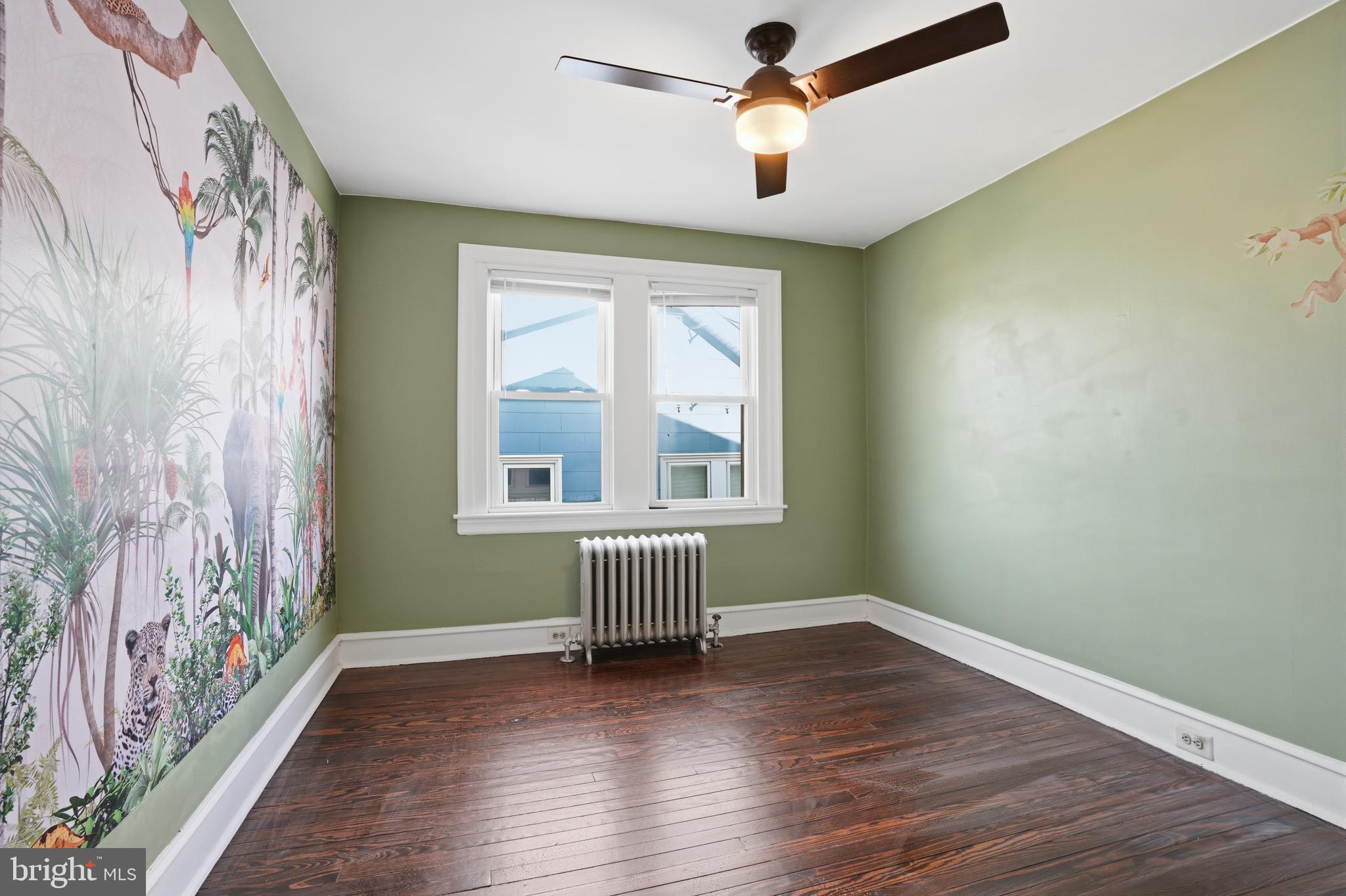 CHELTENHAM VIL - Residential