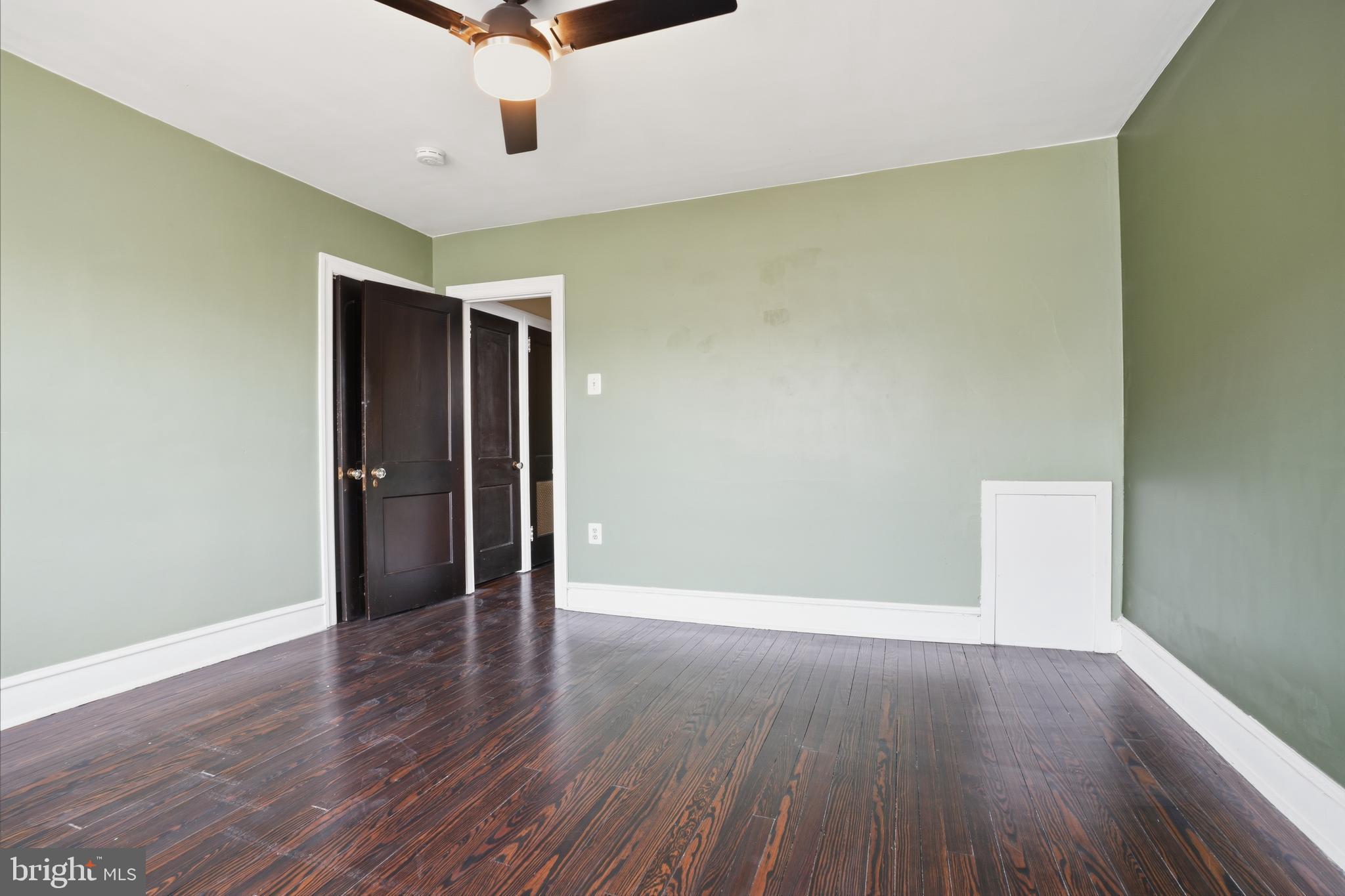 CHELTENHAM VIL - Residential