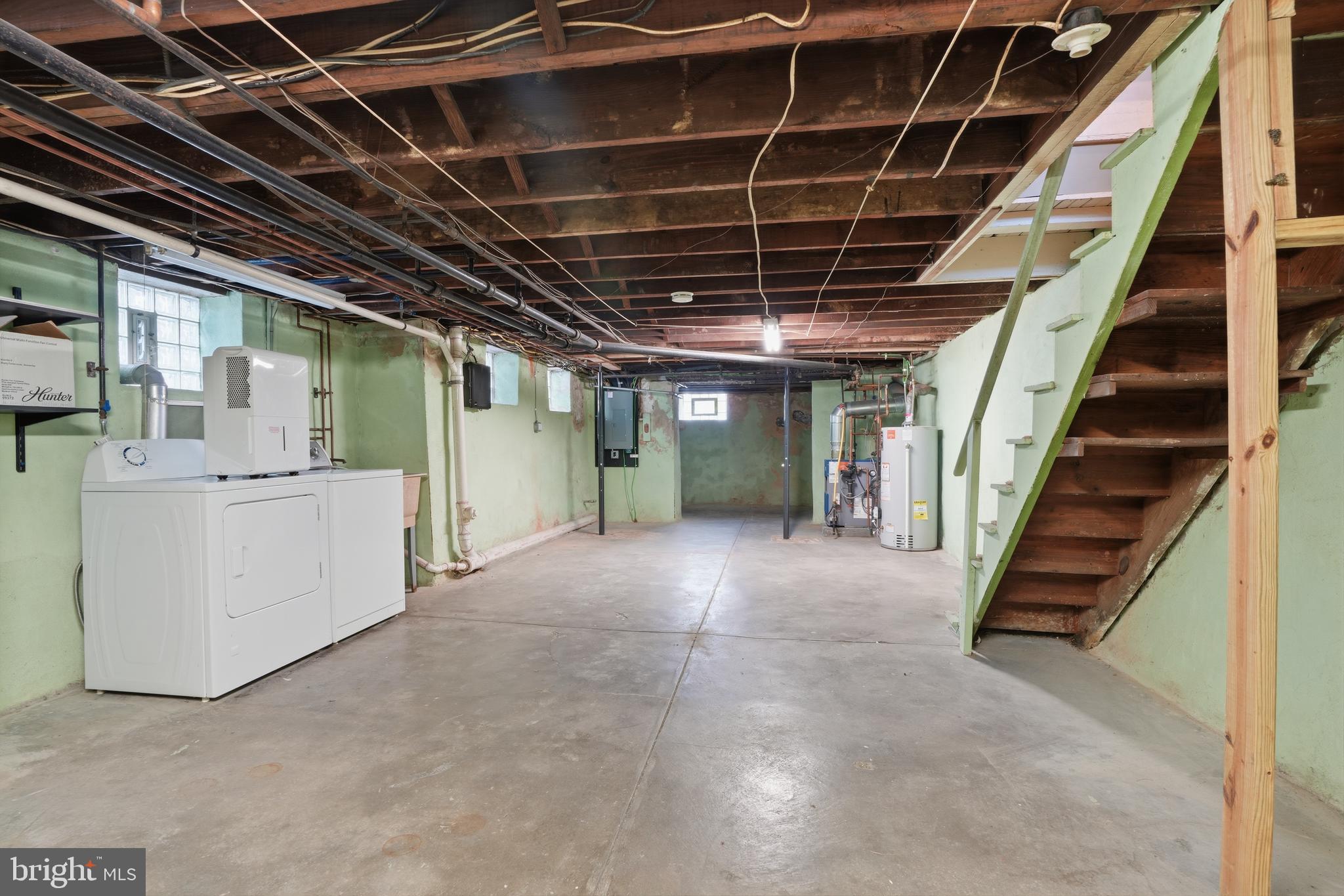 CHELTENHAM VIL - Residential