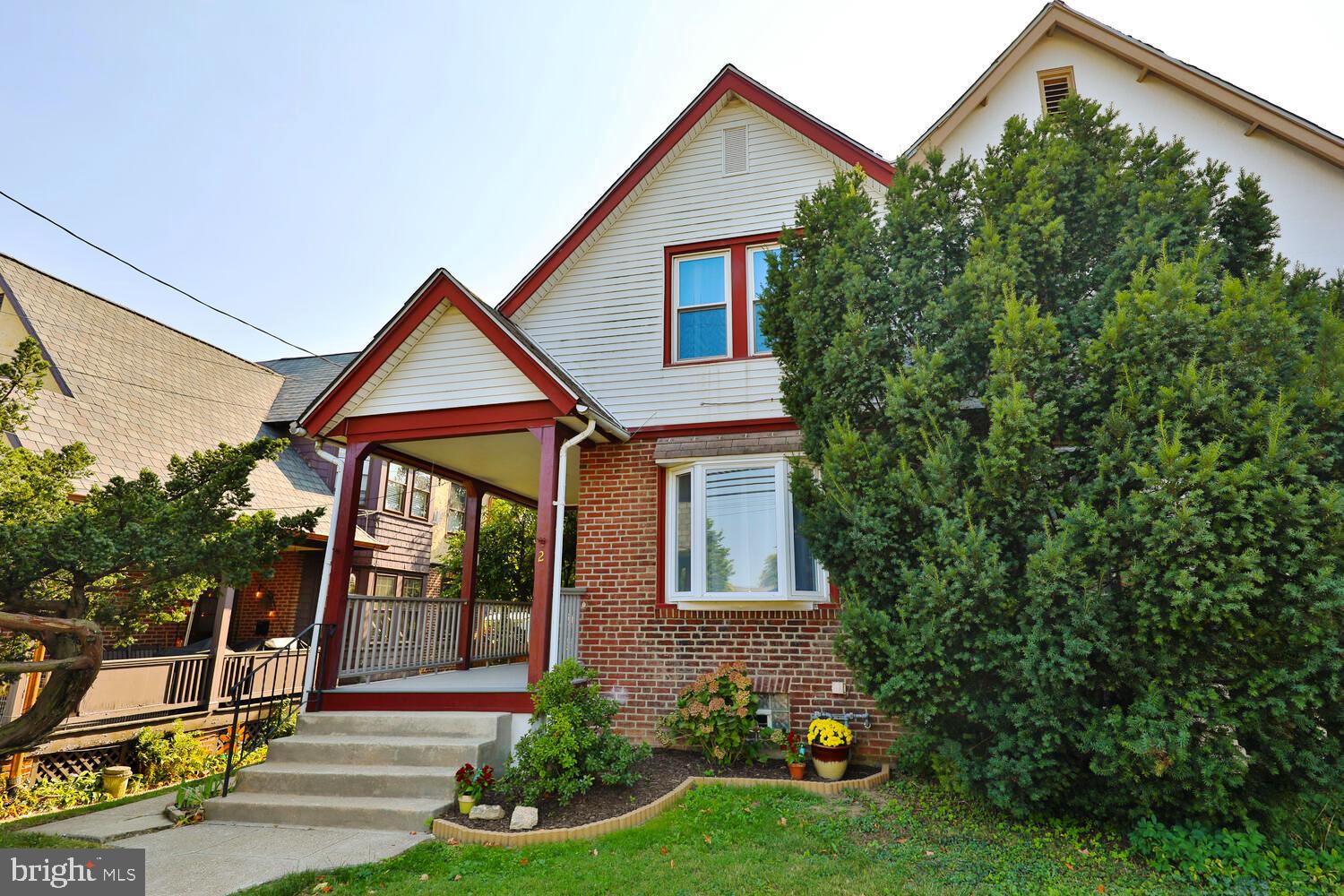 JENKINTOWN - Residential