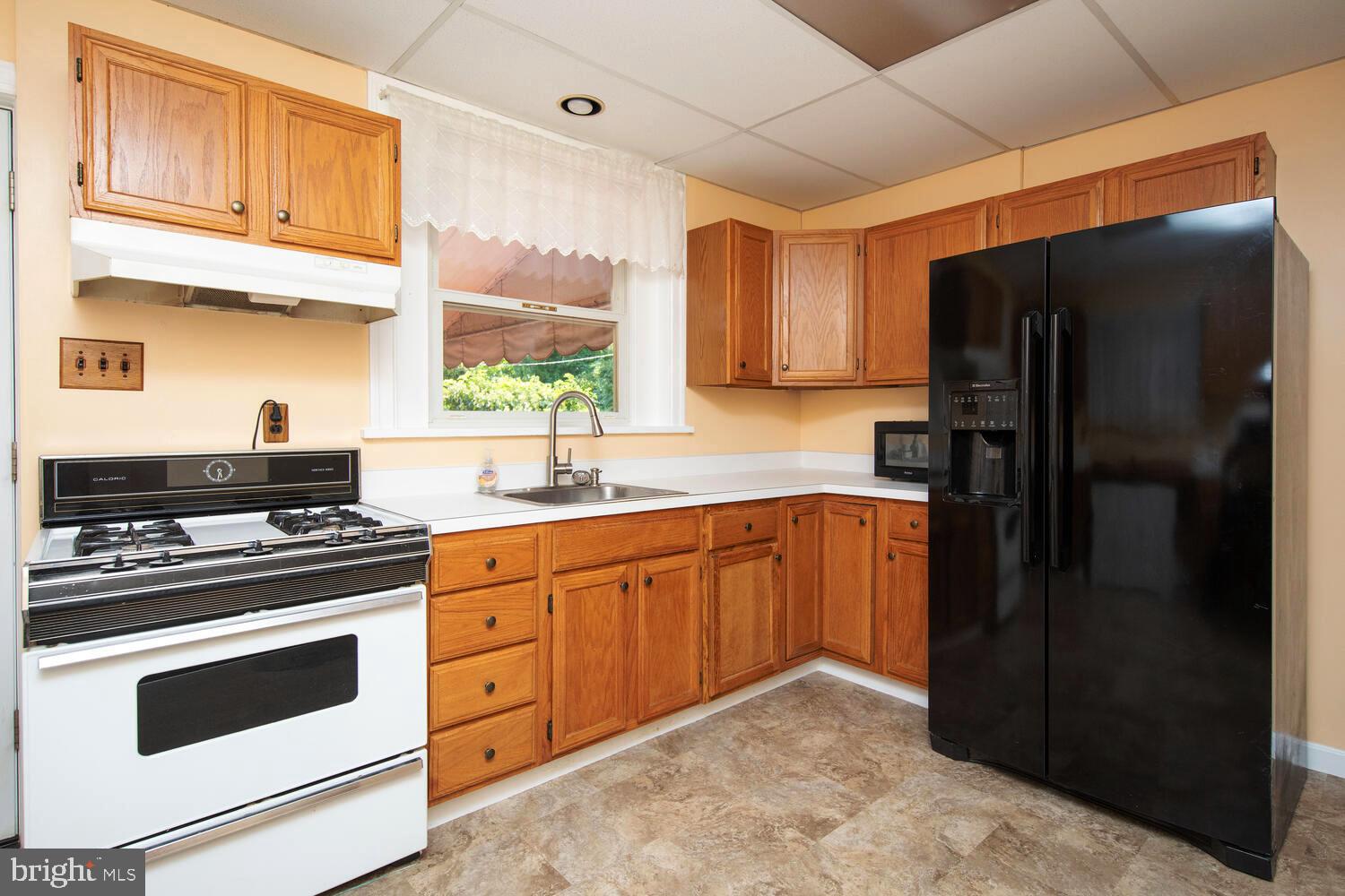 JENKINTOWN - Residential