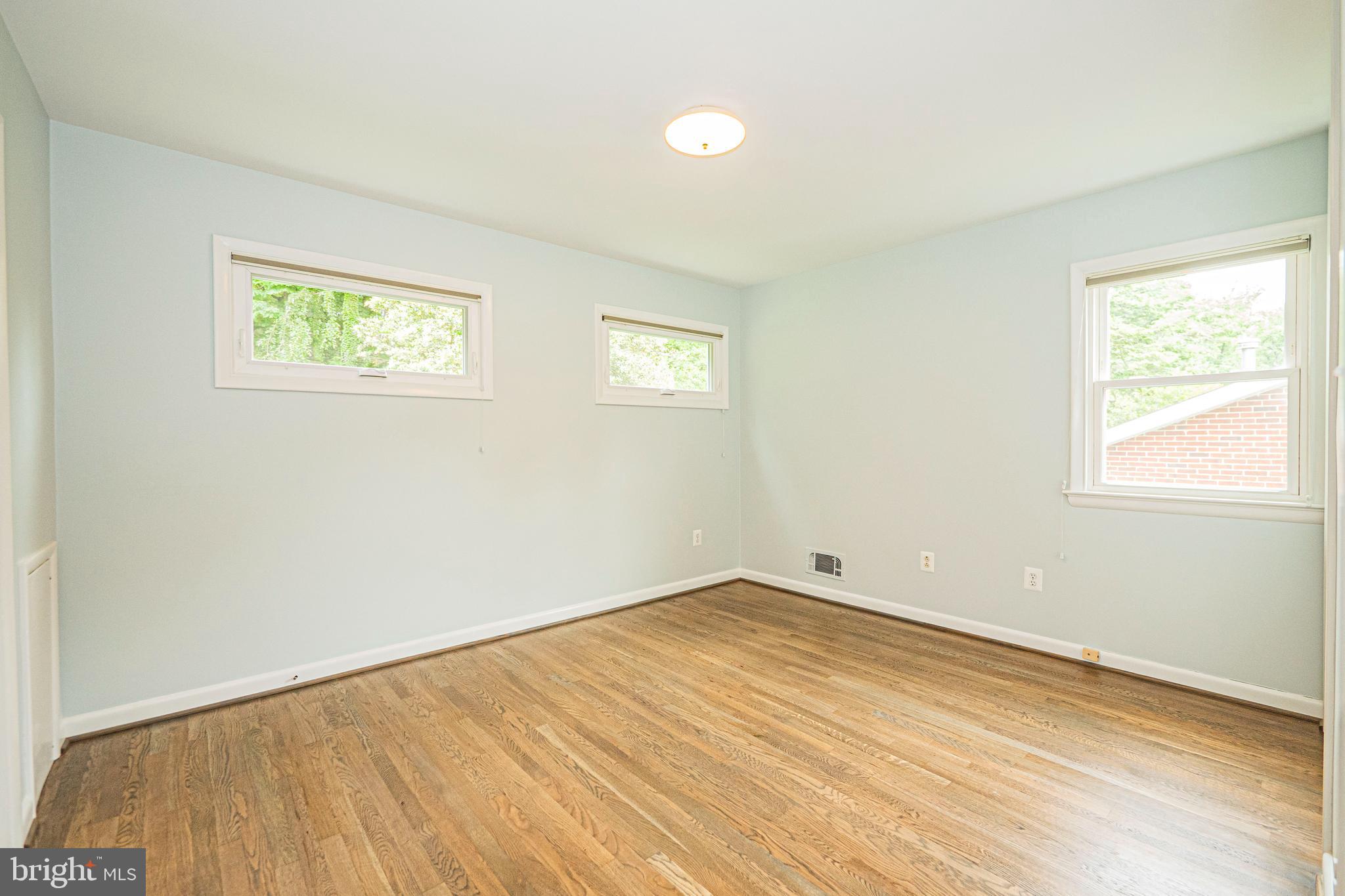 ROCK CREEK PALISADES - Residential