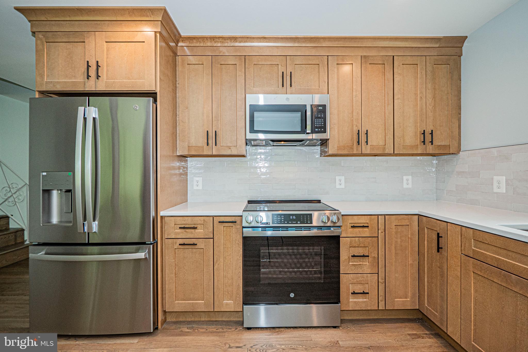 ROCK CREEK PALISADES - Residential
