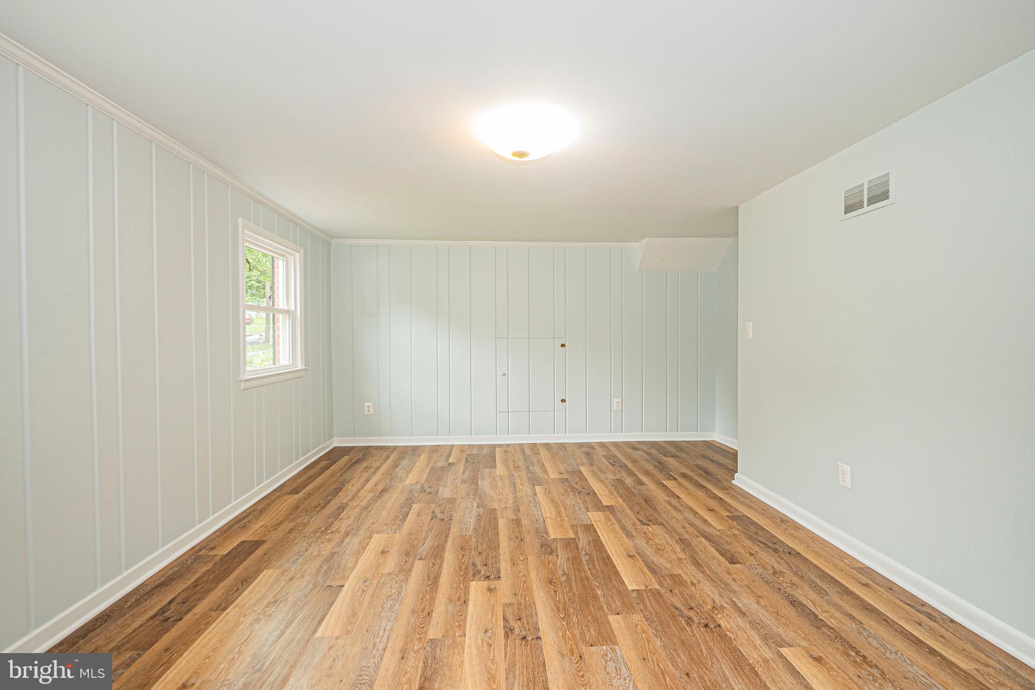 ROCK CREEK PALISADES - Residential