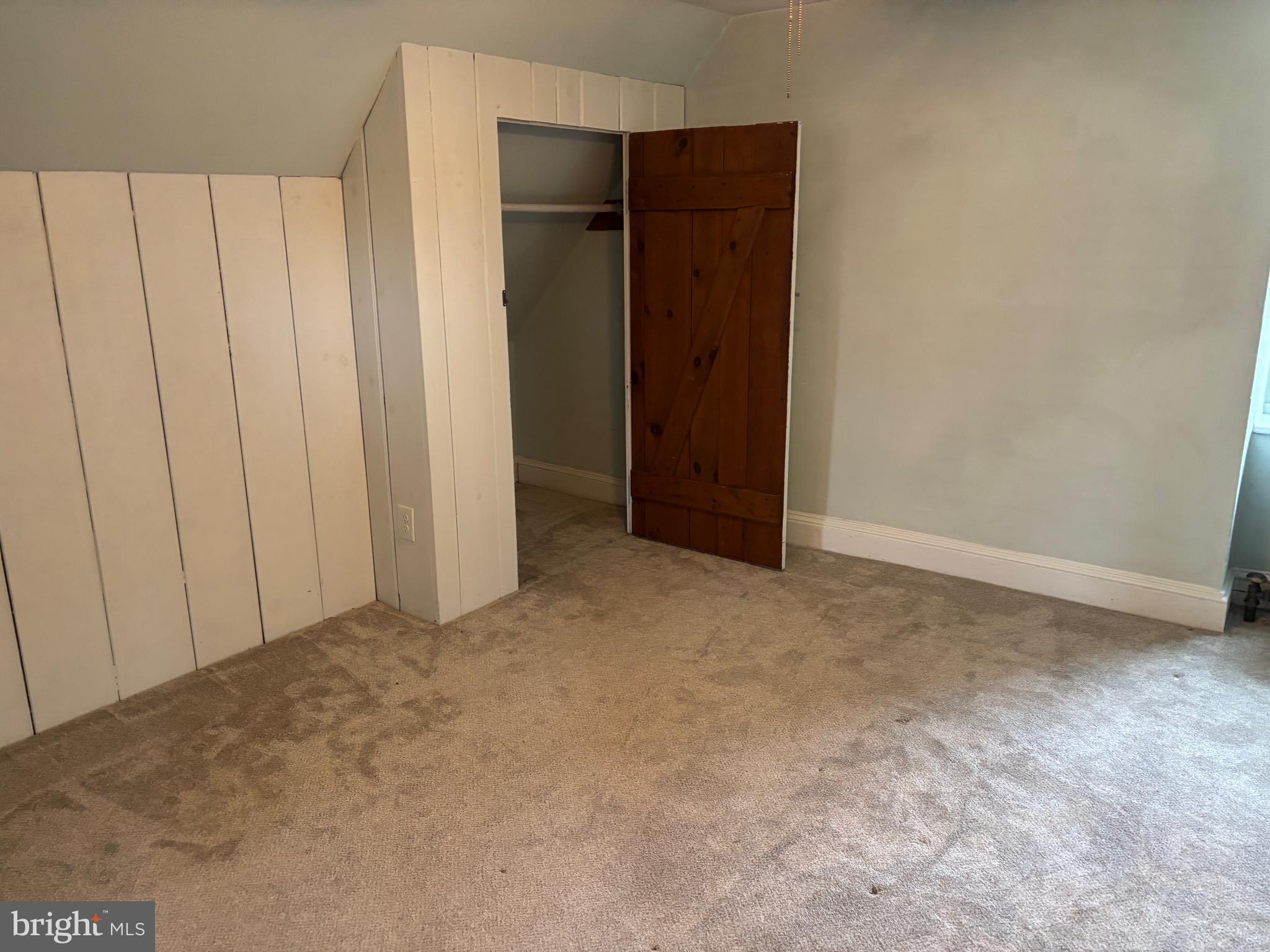 000 - Residential Lease