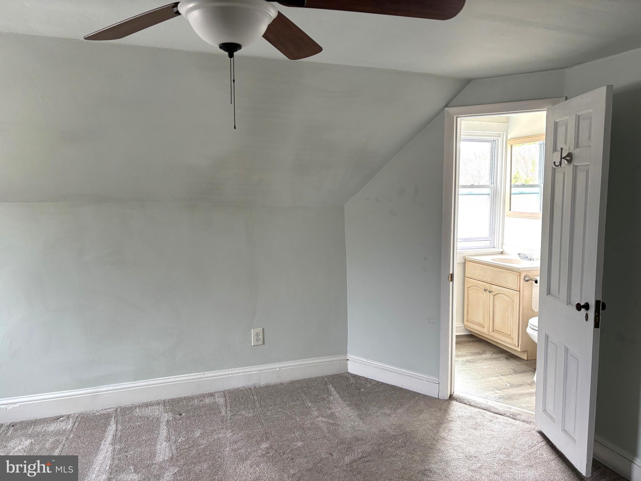 000 - Residential Lease