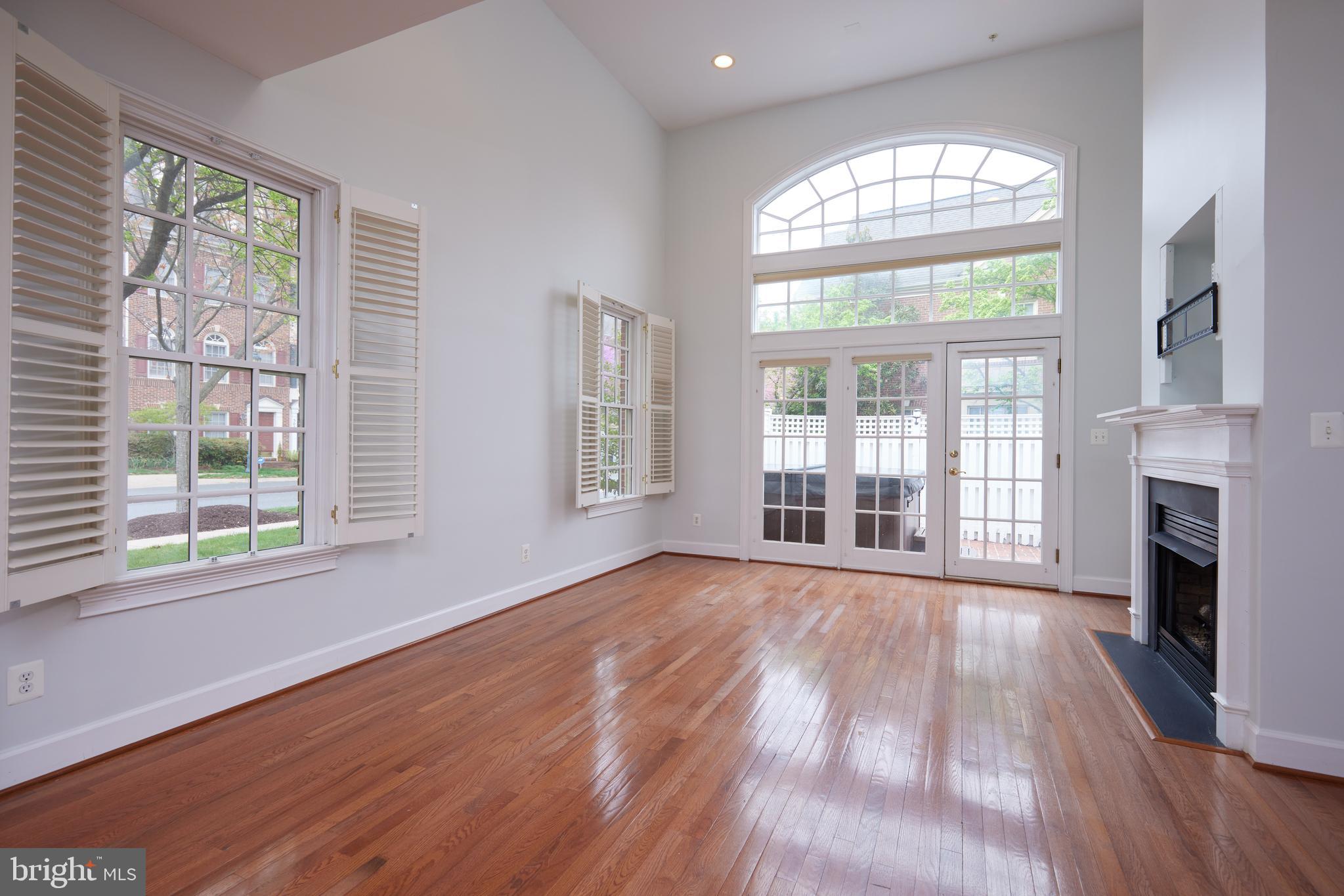 FALLSGROVE - Residential