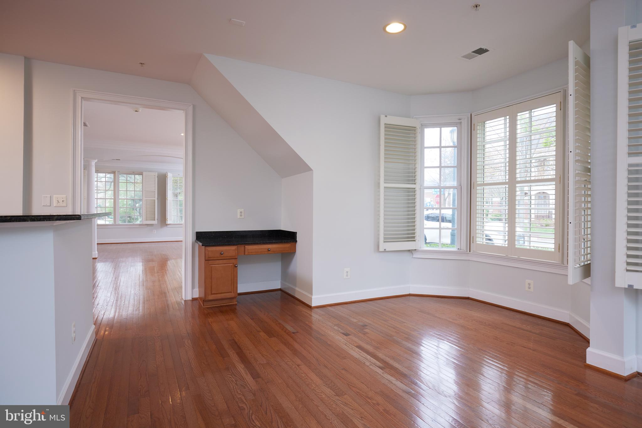 FALLSGROVE - Residential