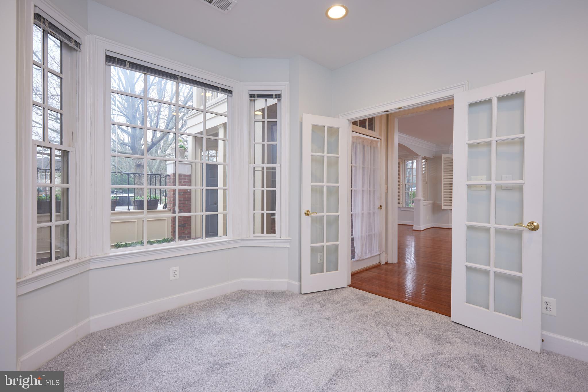 FALLSGROVE - Residential