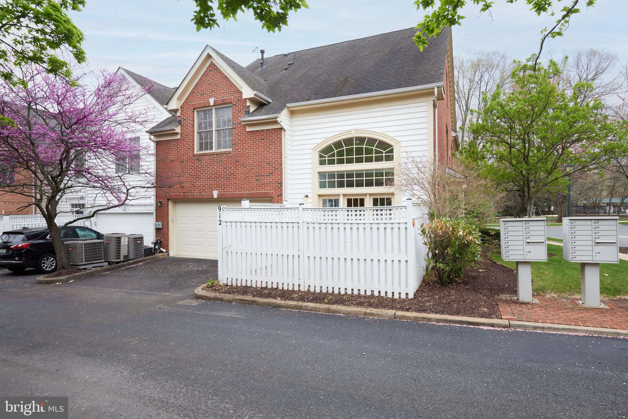 FALLSGROVE - Residential