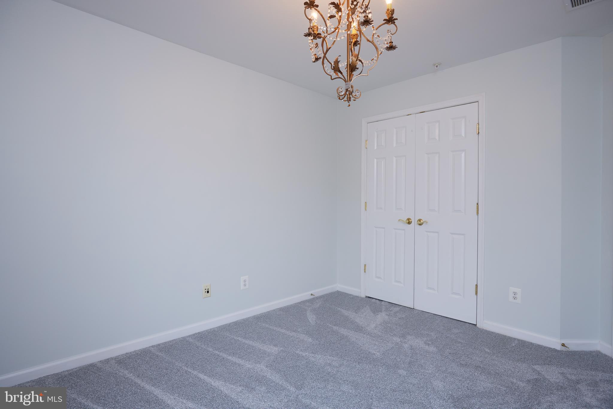 FALLSGROVE - Residential