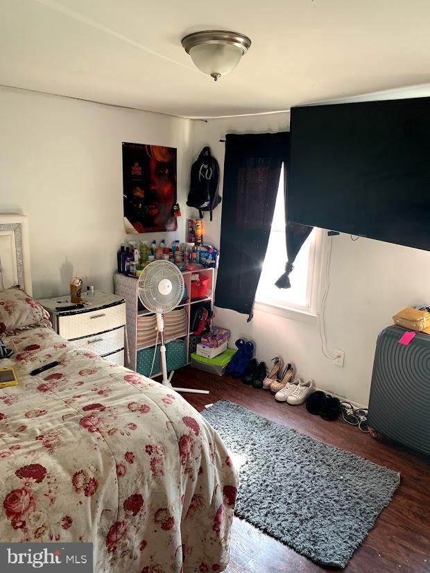 BELMONT CONDOMINIUMS - Residential Lease