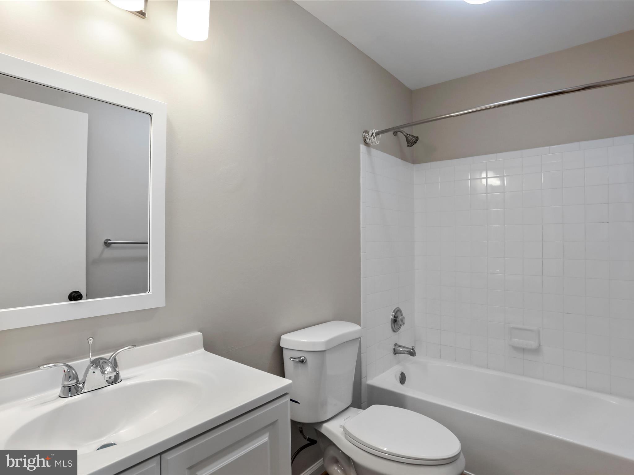 HEARTHSTONE VILLAGE - Residential