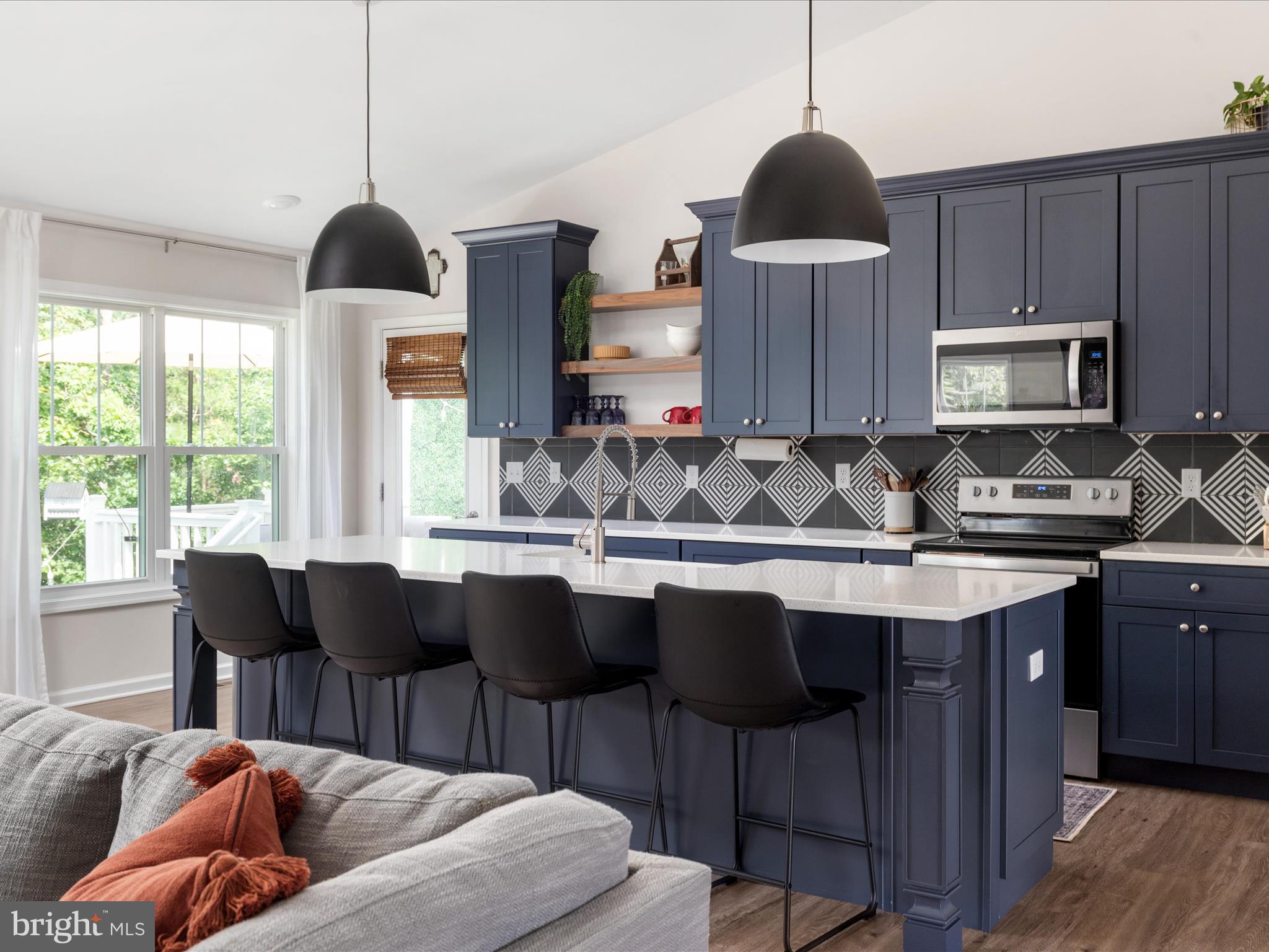 CHESTNUT HILL ESTATES - Residential