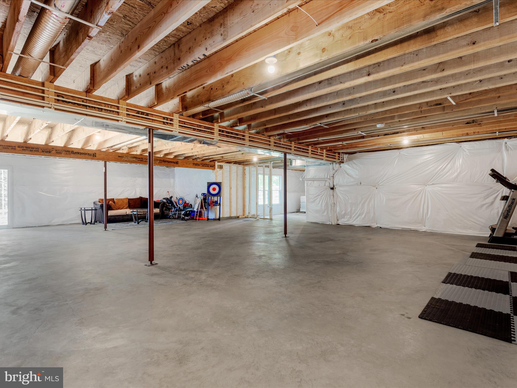 CHESTNUT HILL ESTATES - Residential