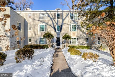 700 S ARLINGTON MILL DRIVE 15204 ARLINGTON VA 22204